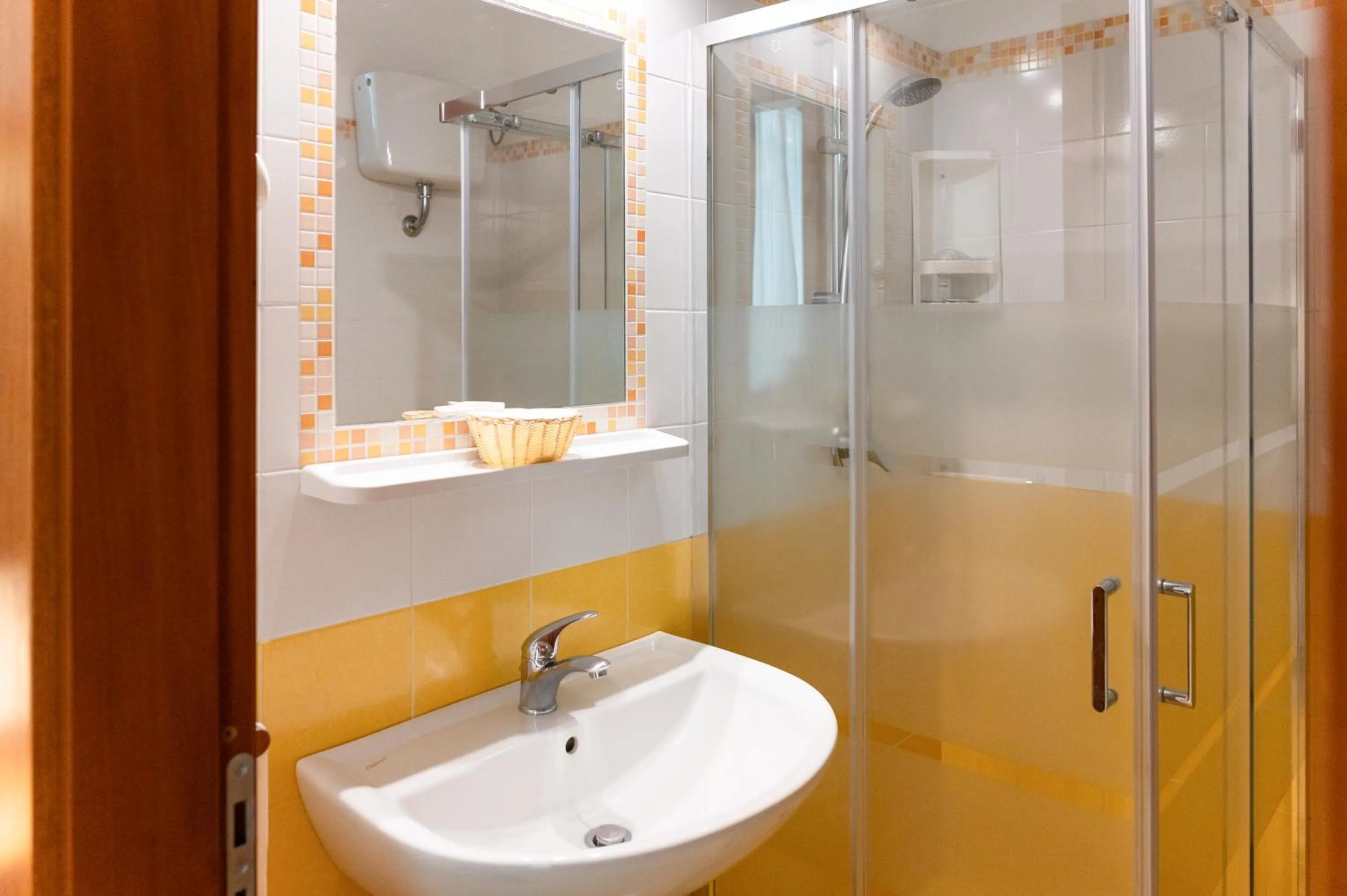 Bathroom in Hotel Britannia