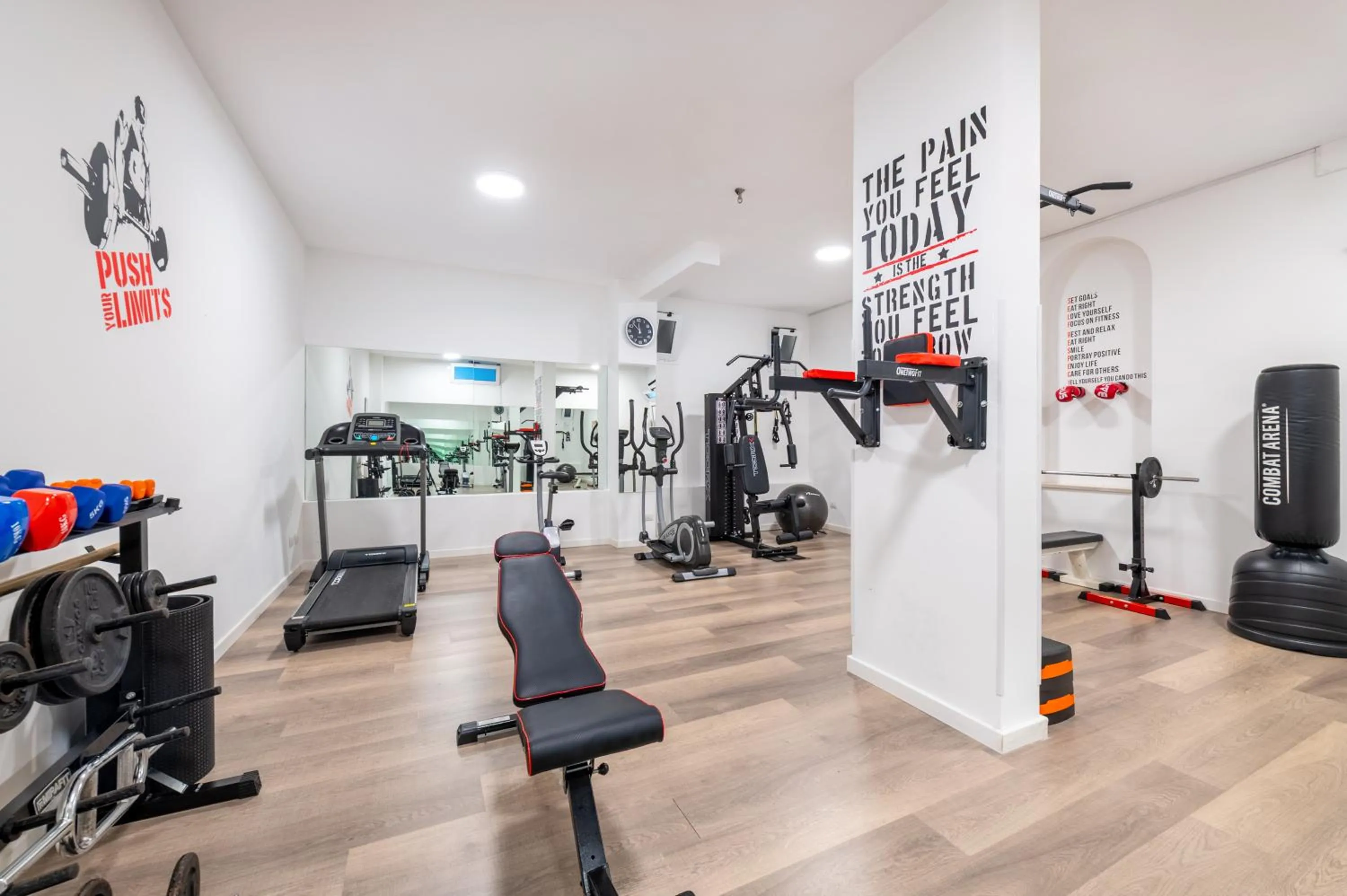 Fitness centre/facilities in Hotel Britannia