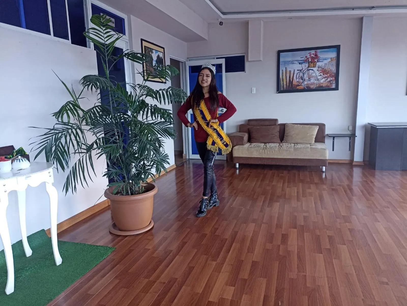 Area and facilities in Hotel Versailles