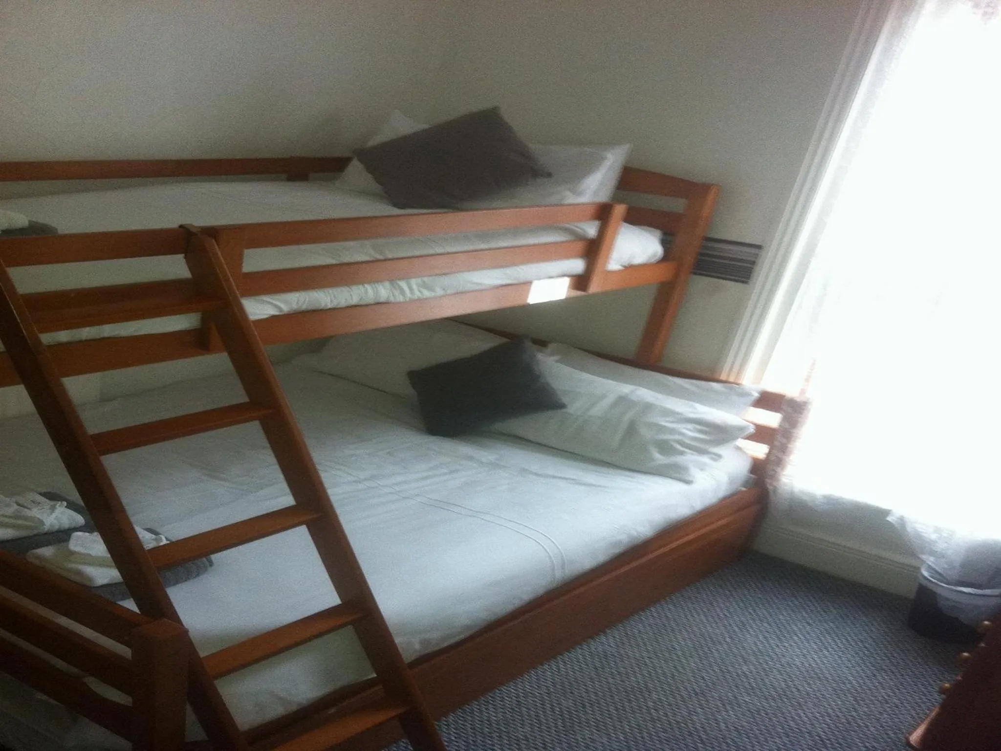 bunk bed, Bed in Deneside Guest House