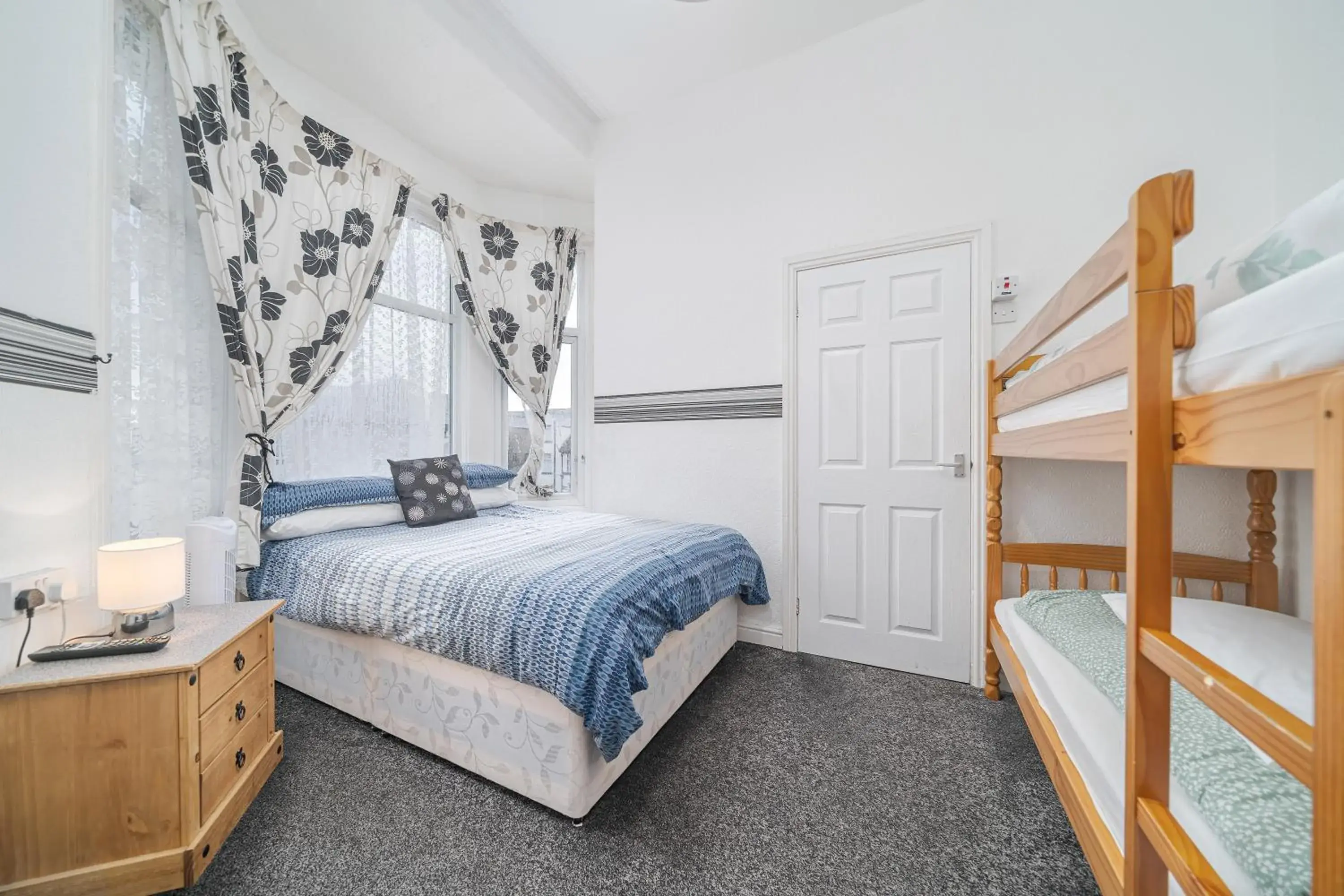 Family Room in Deneside Guest House Family Room in Deneside Guest House