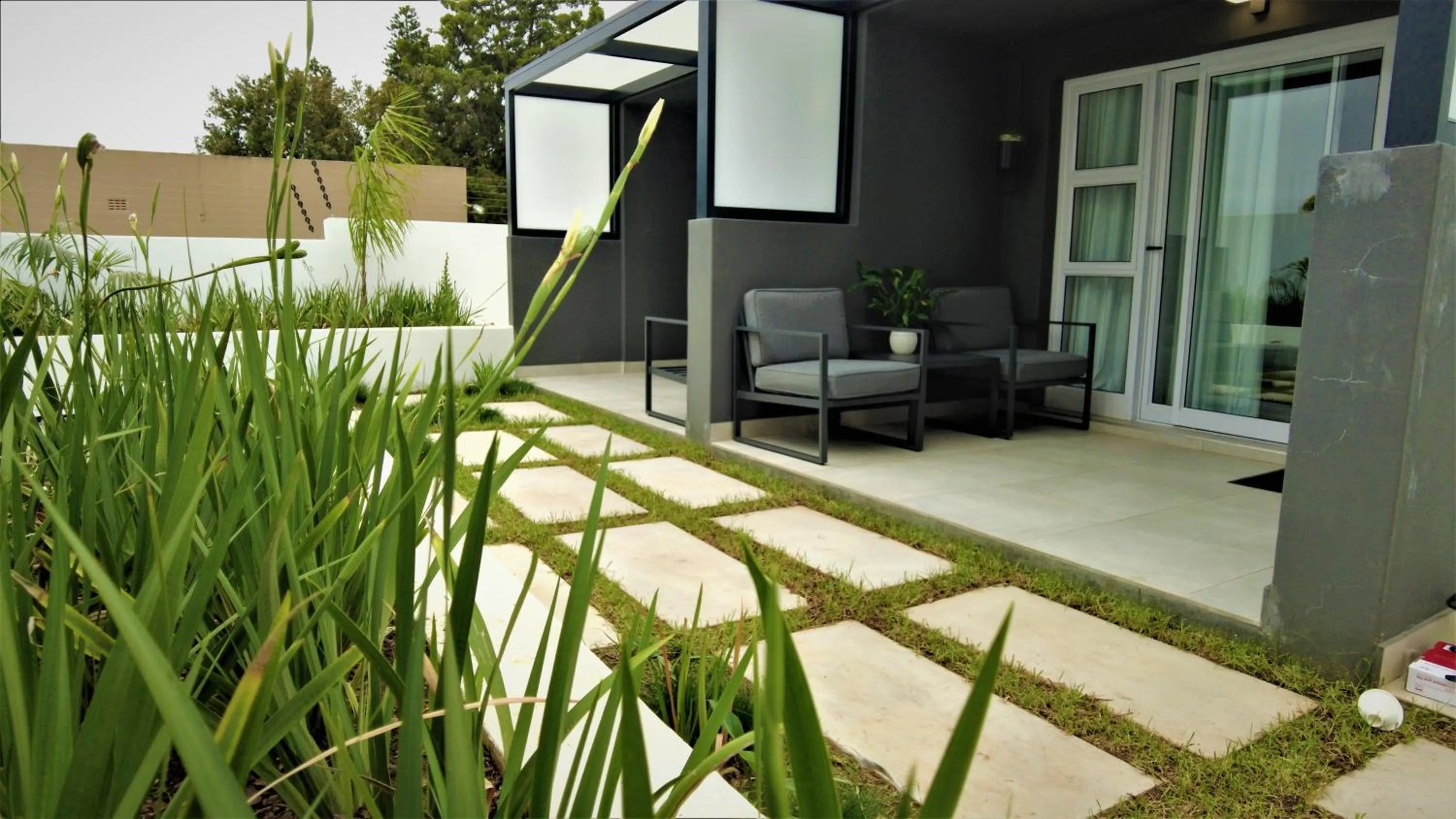 Patio in The Executive Bed and Breakfast