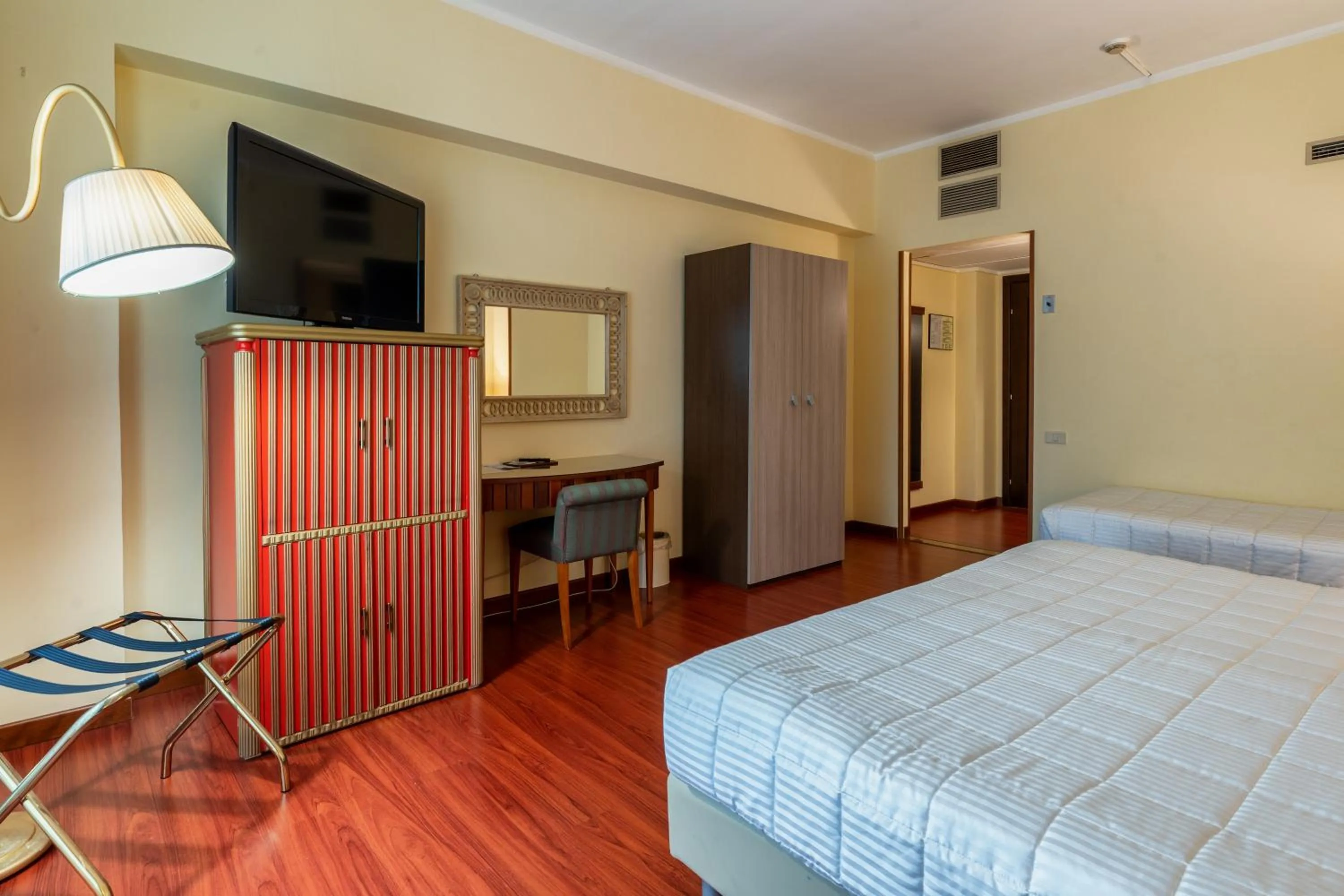 Bed in Hotel Royal Palace