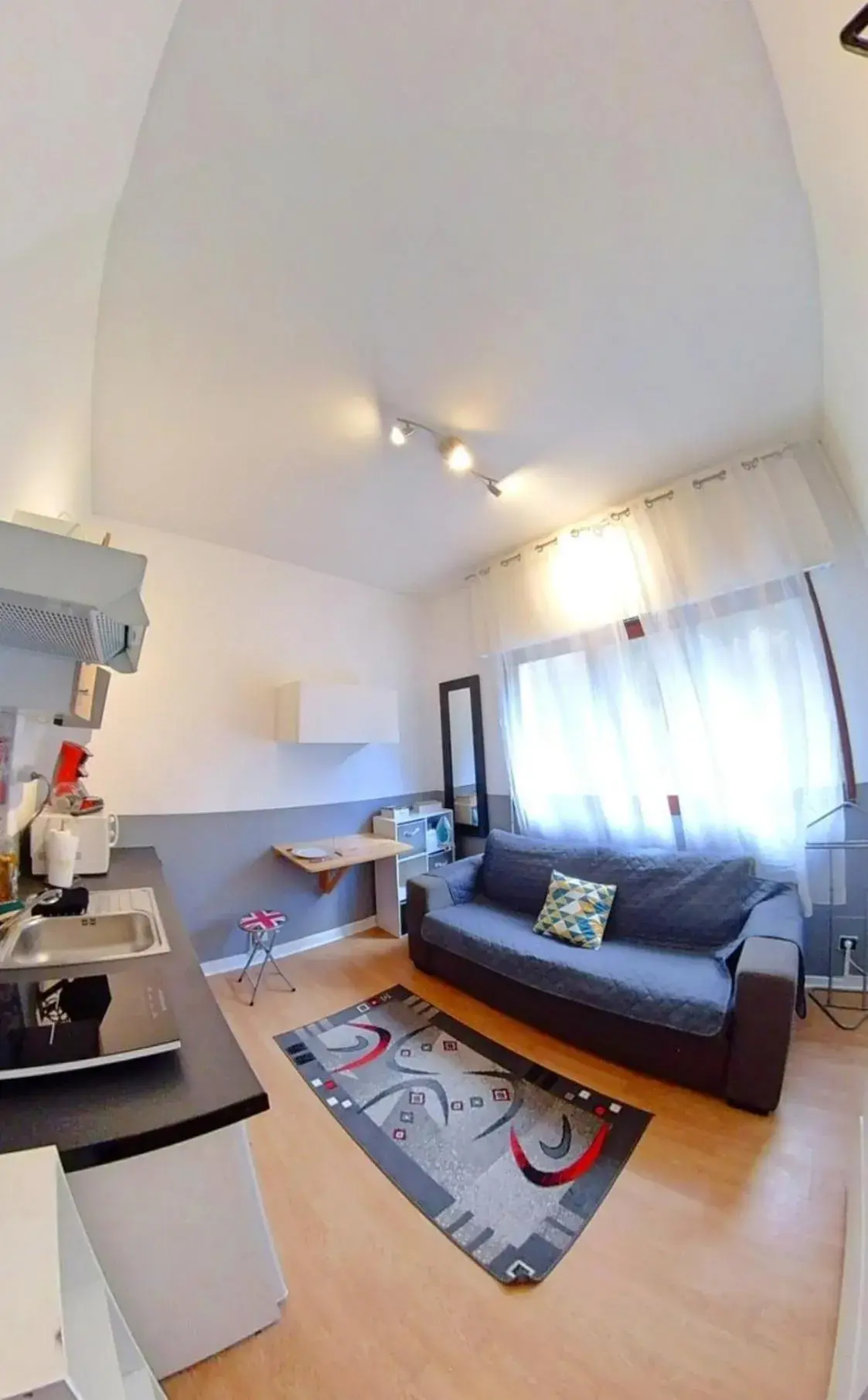 Petit studio Limoges gambetta Petit studio Limoges gambetta