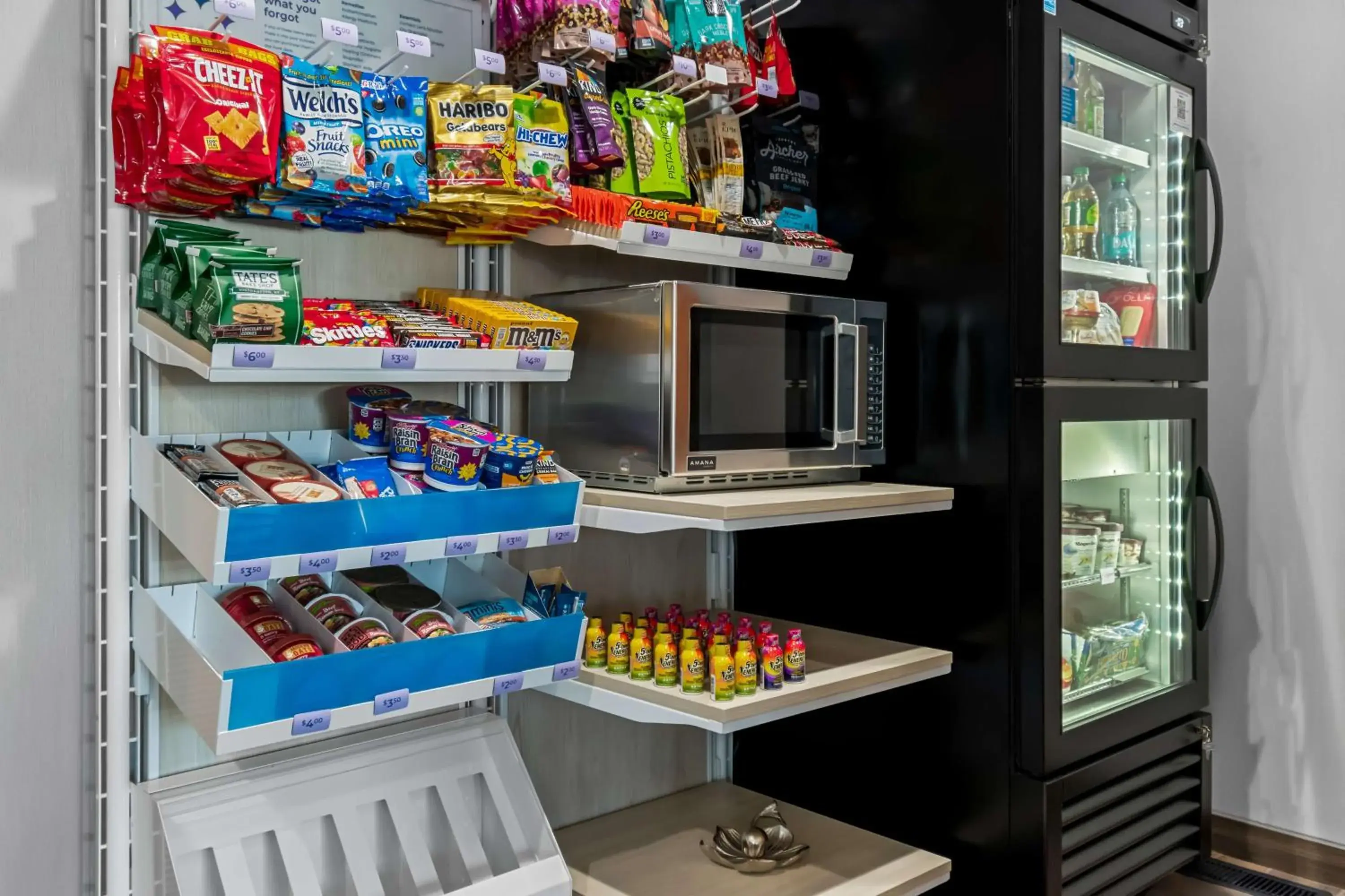 Restaurant/places to eat in Spark By Hilton Hershey Near The Park Restaurant/places to eat in Spark By Hilton Hershey Near The Park