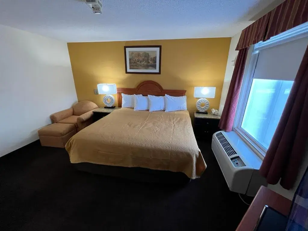 Deluxe King Room in Spark By Hilton Hershey Near The Park Deluxe King Room in Spark By Hilton Hershey Near The Park