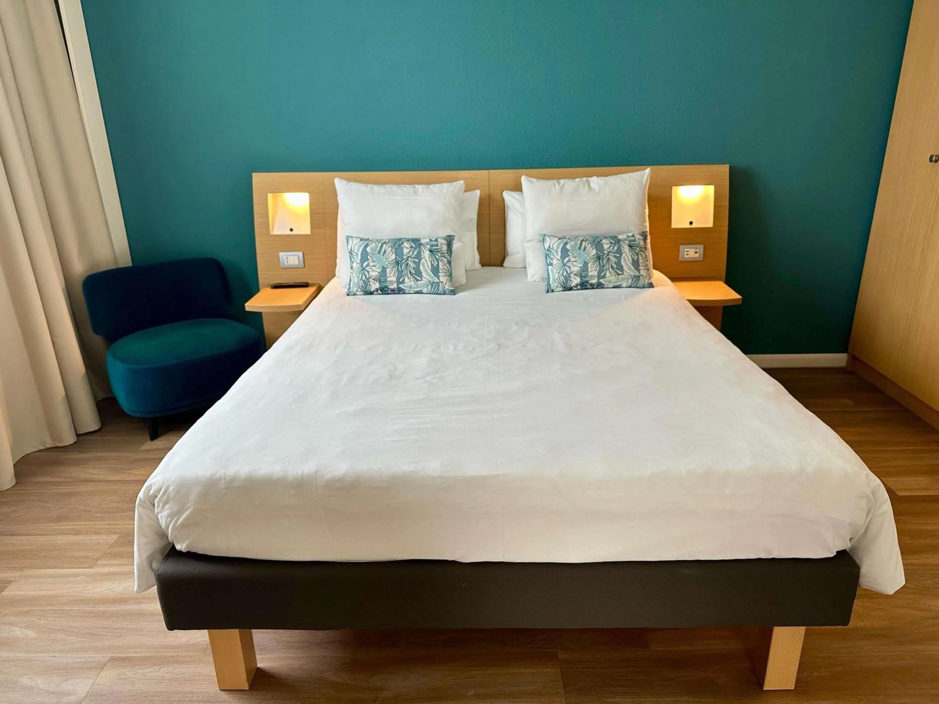 Bedroom, Bed in Novotel Roma Est