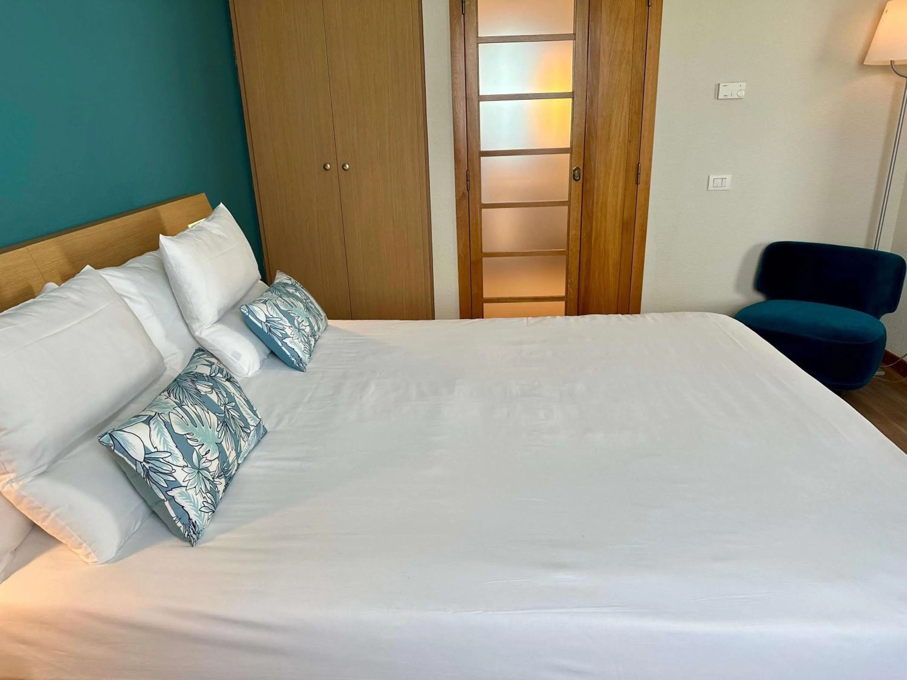 Bedroom, Bed in Novotel Roma Est