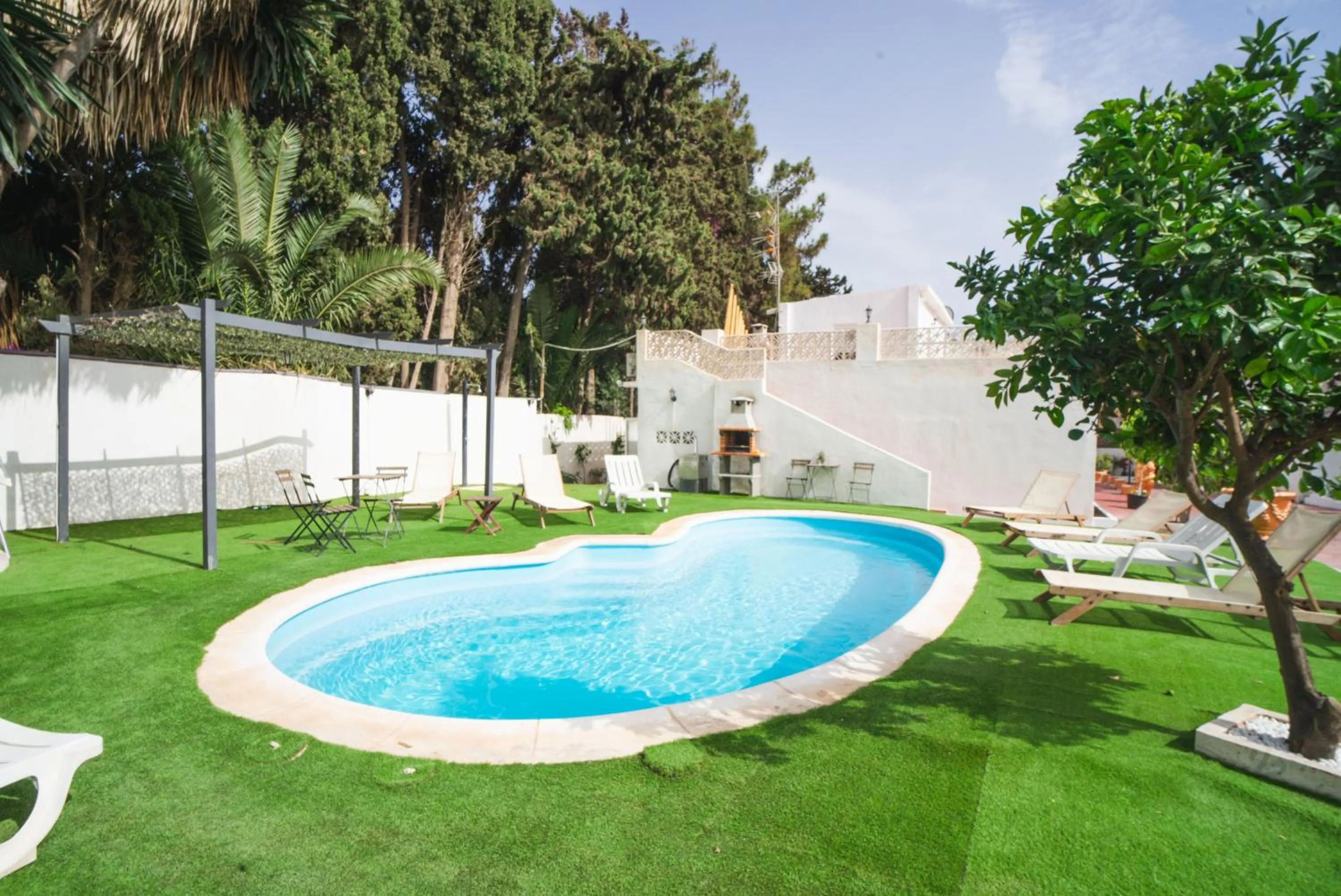 Swimming pool in Villa Costa Marbella