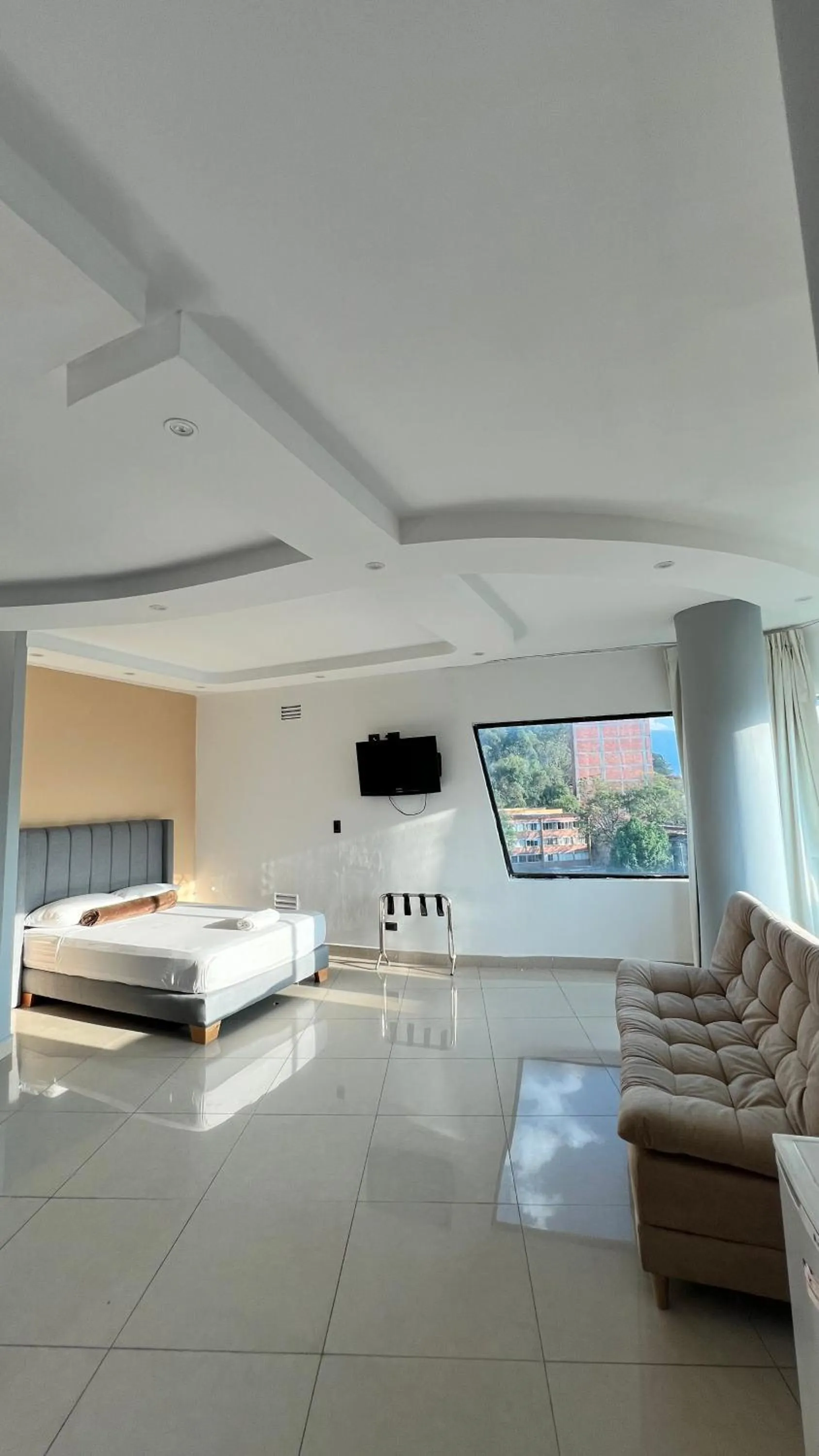 TV and multimedia, Bed in Hotel Gran Conquistador 33