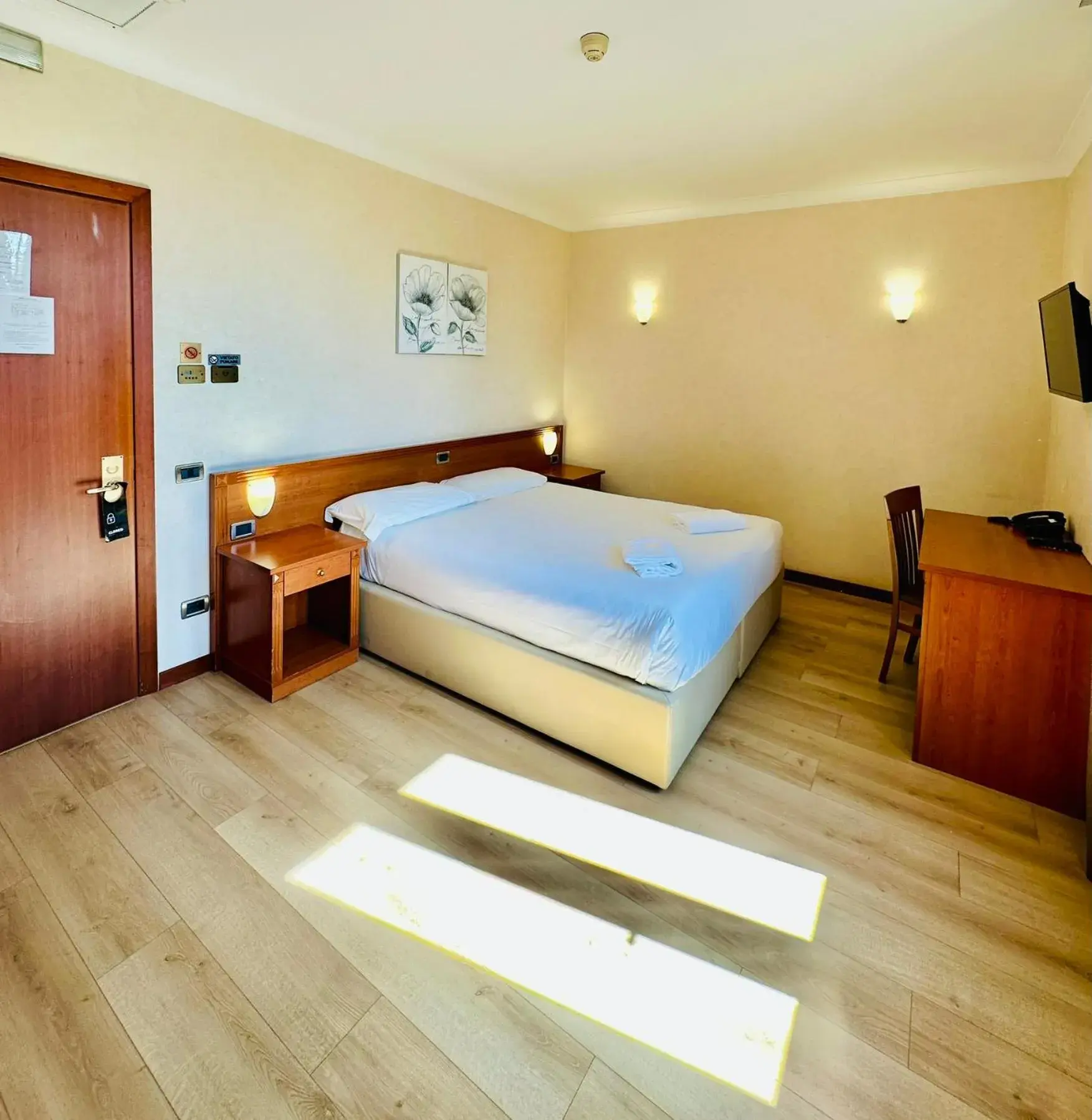 Bed in Romoli Hotel Bed in Romoli Hotel