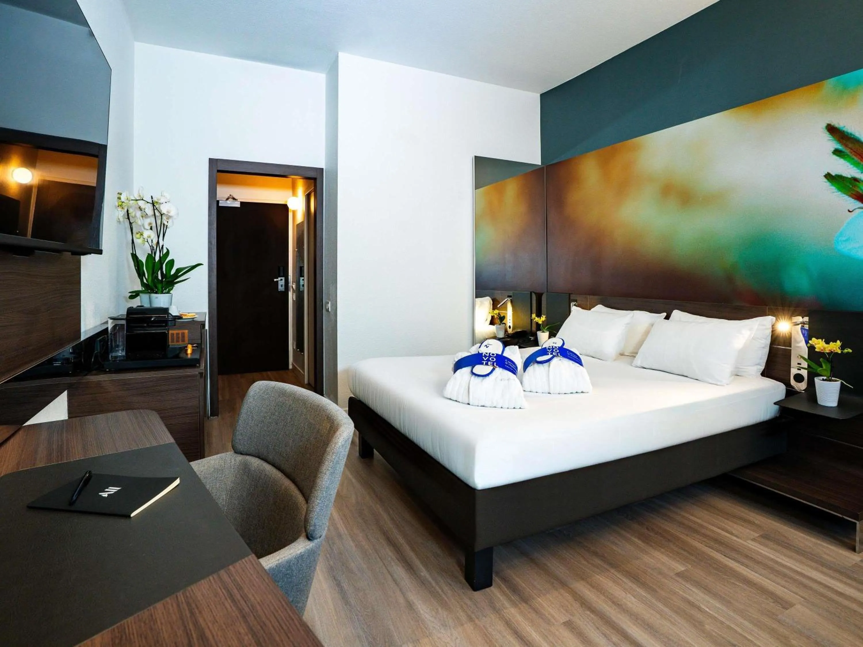 Bedroom, Bed in Novotel Milano Linate Aeroporto
