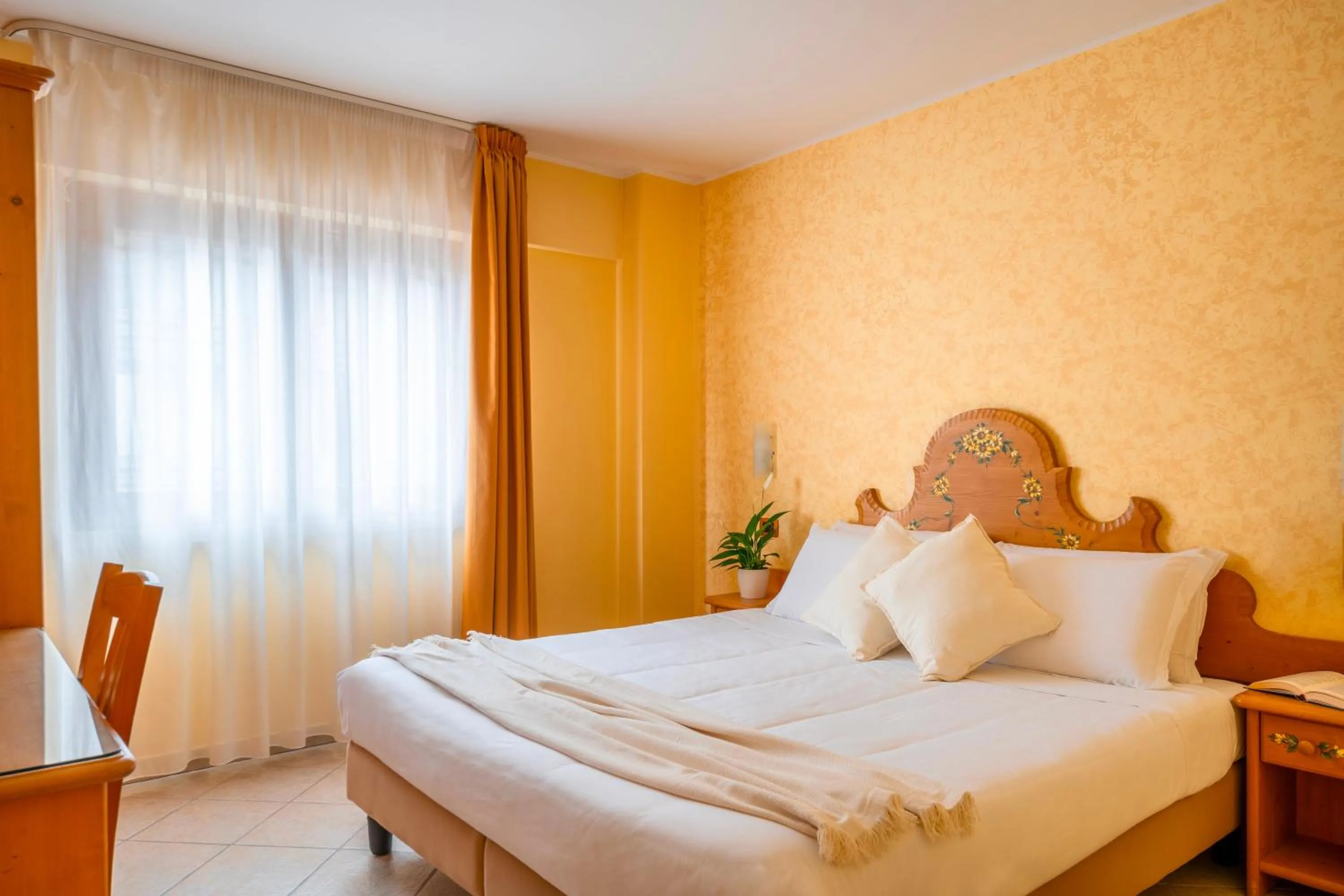 Bed in Hotel Tiffany's