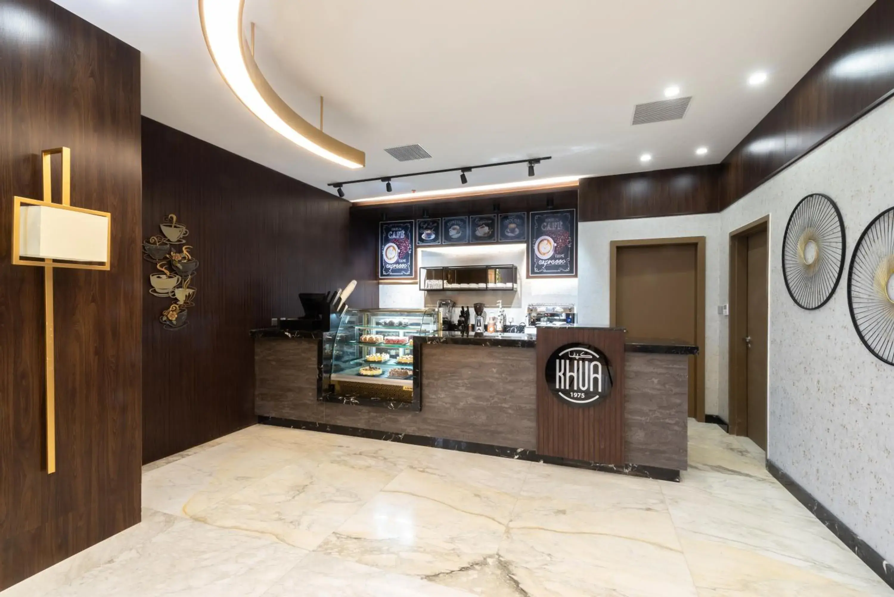 Lounge or bar, Lobby/Reception in Warwick Riyadh Al Wezarat Lounge or bar, Lobby/Reception in Warwick Riyadh Al Wezarat