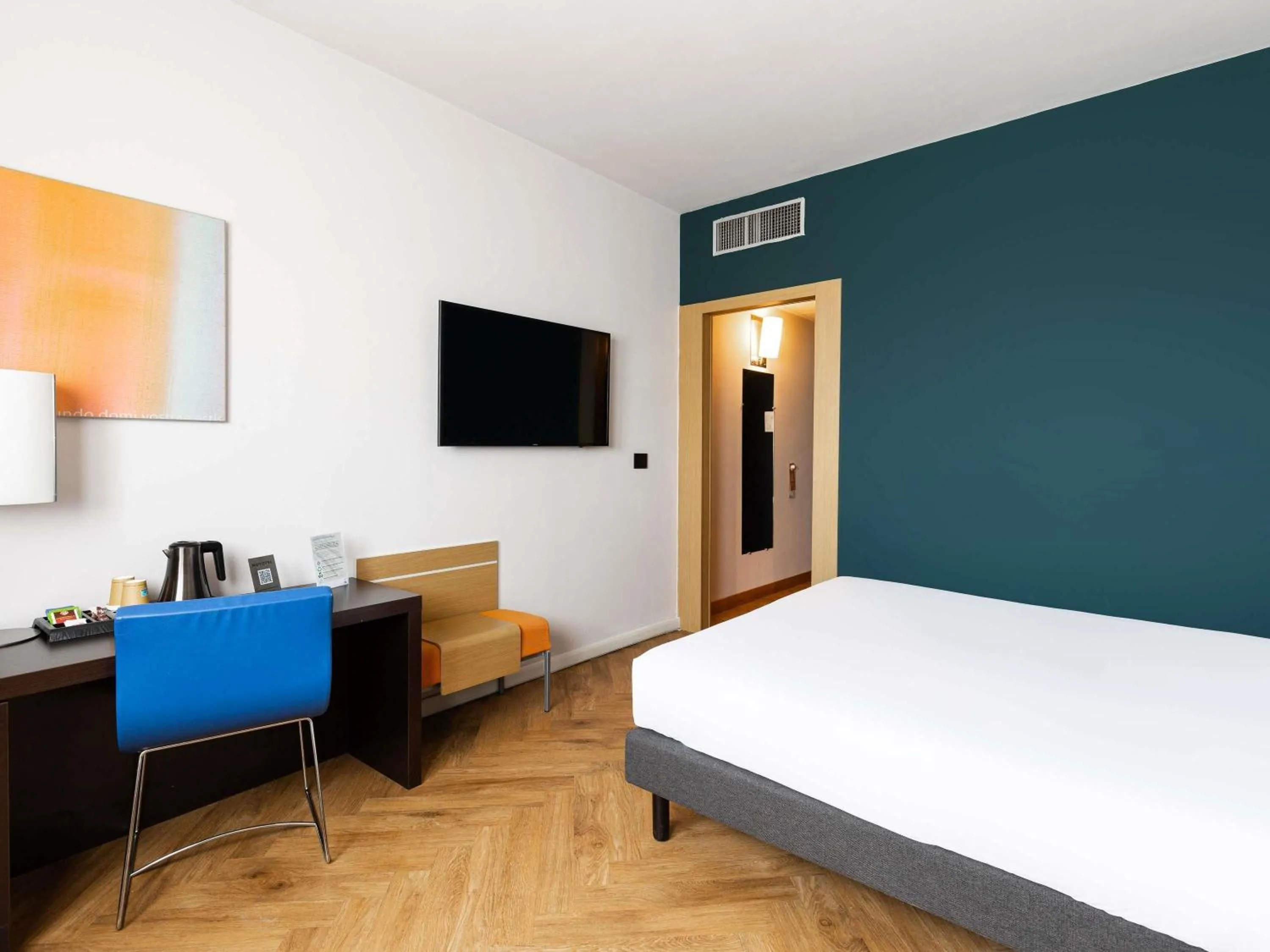 Bedroom, Bed in Novotel Caserta Sud