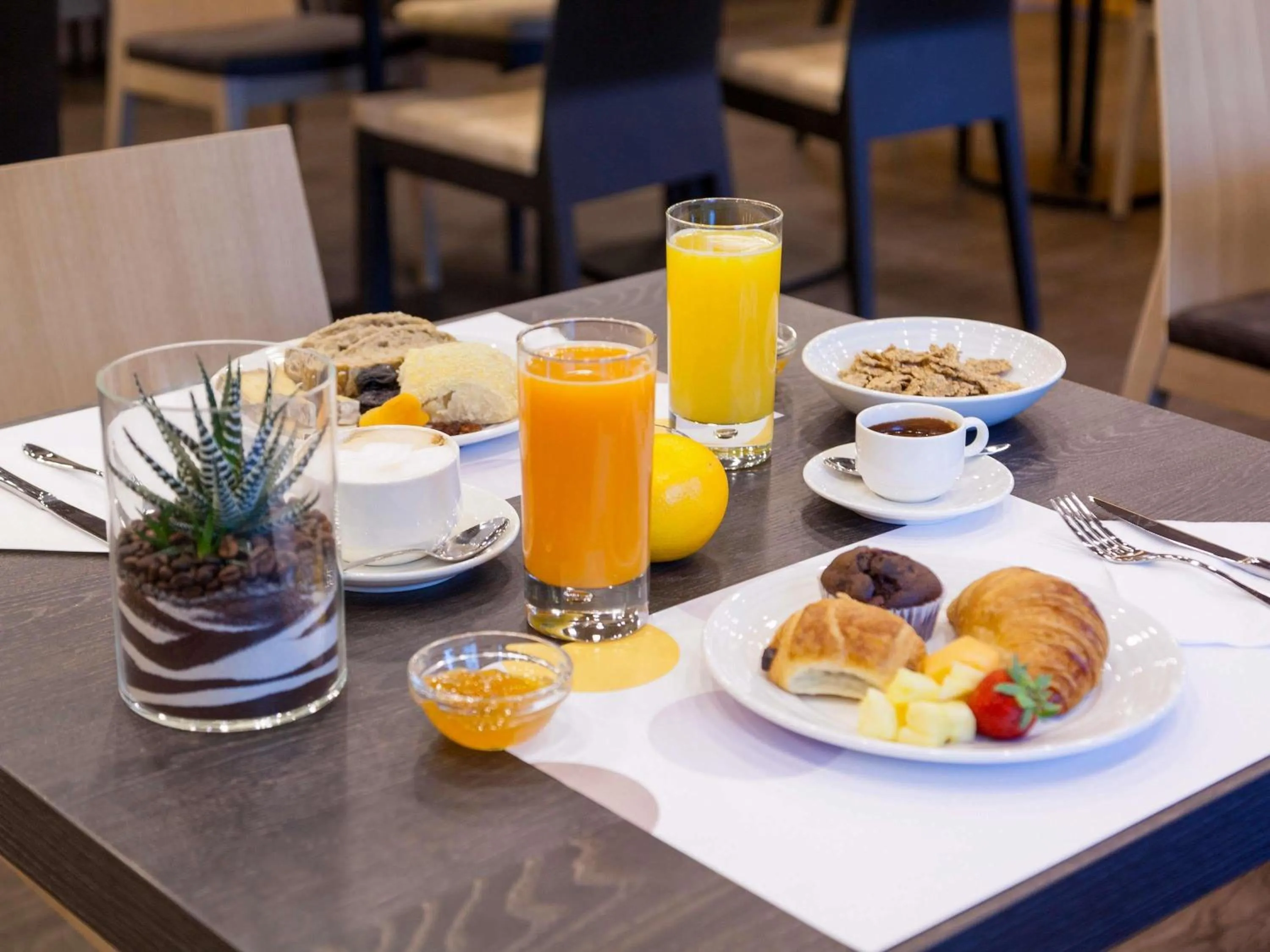 Breakfast in Novotel Brescia Due
