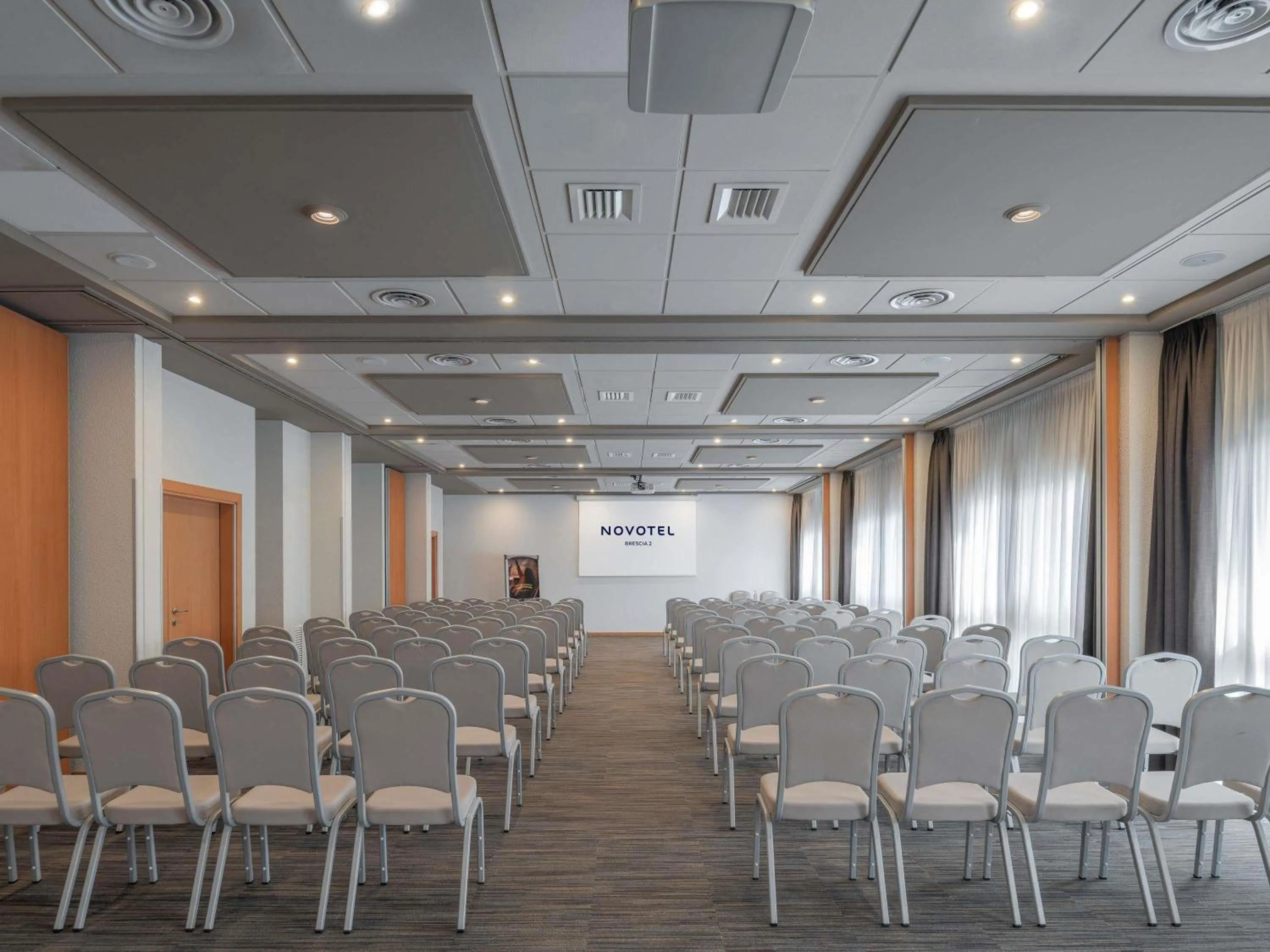 Meeting/conference room in Novotel Brescia Due