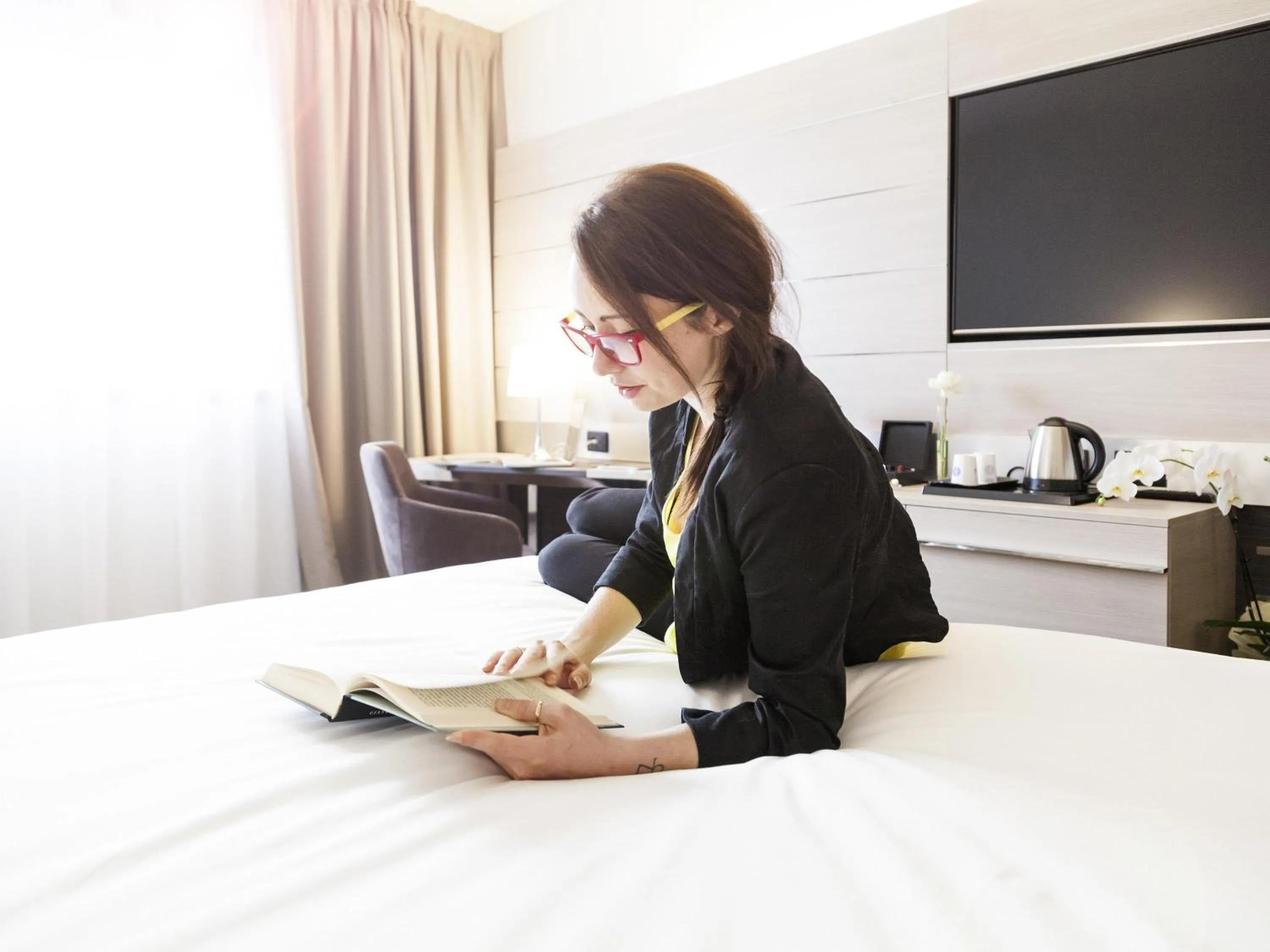 Bedroom, Bed in Novotel Brescia Due