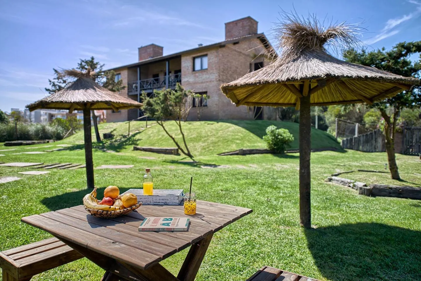 Garden in Marina Green Club
