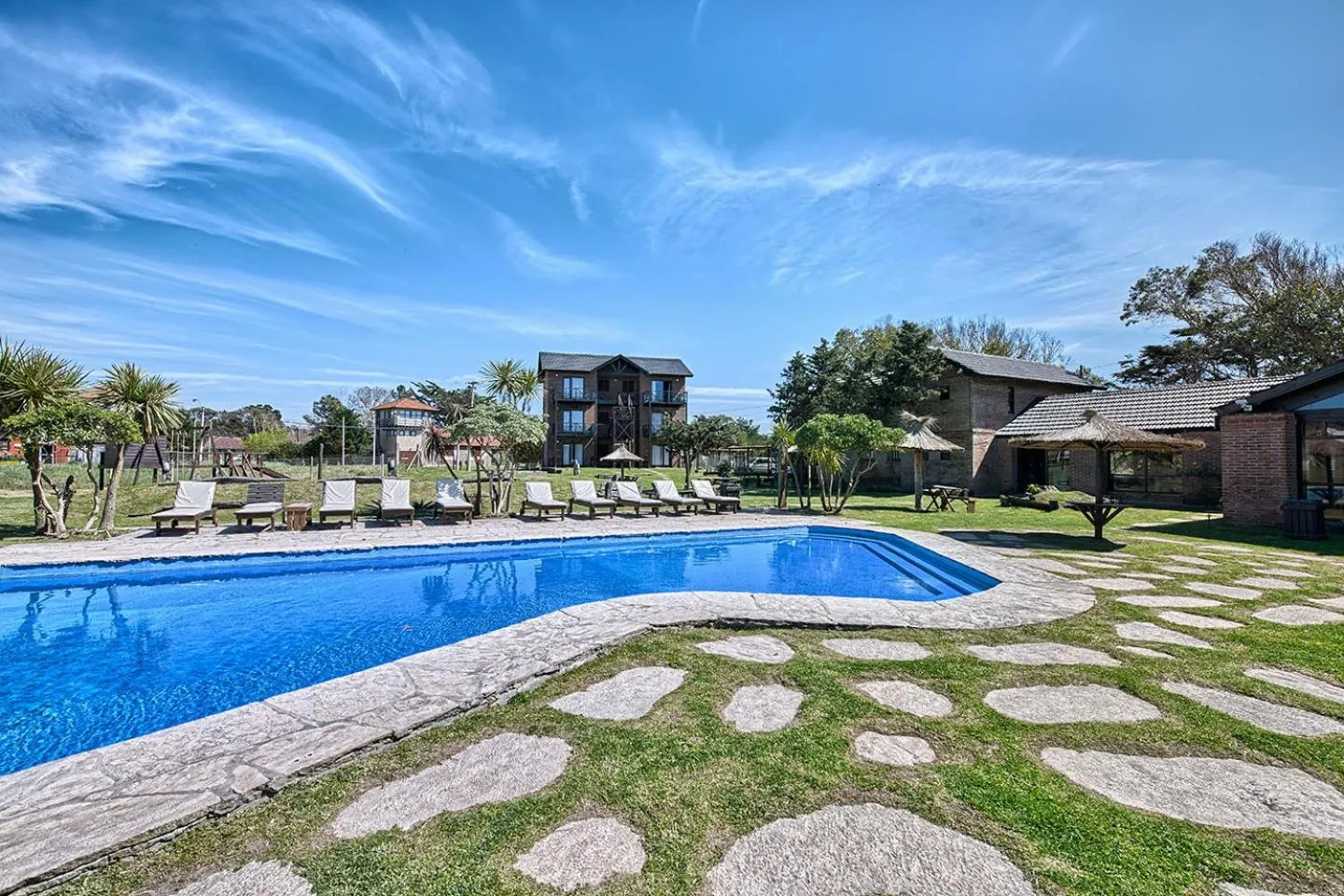 Garden in Marina Green Club