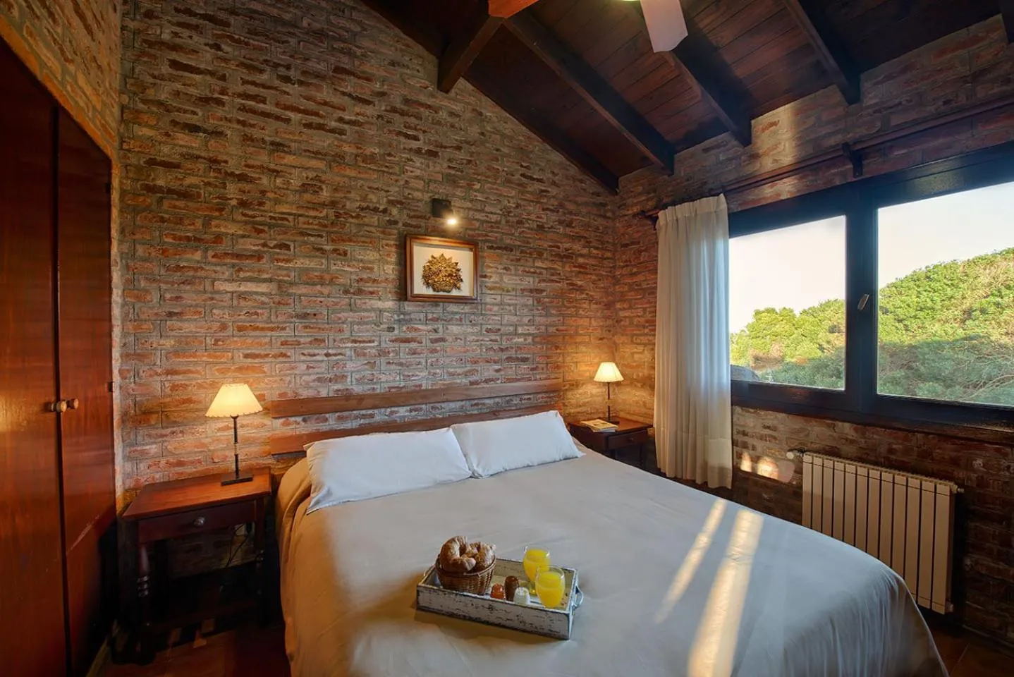Bedroom in Marina Green Club