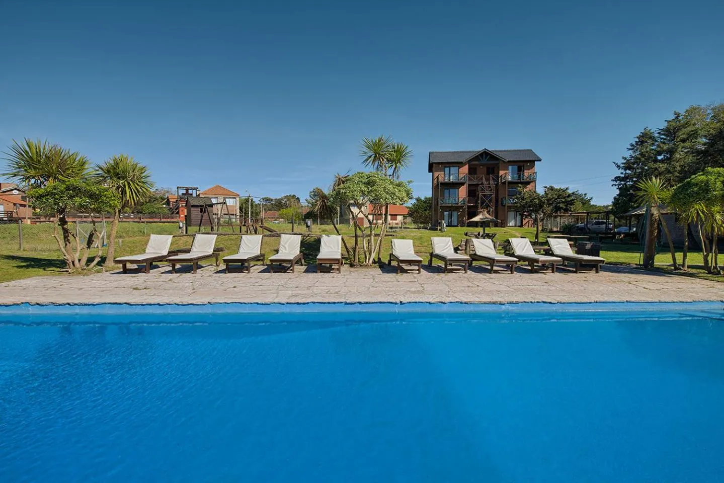 Garden in Marina Green Club