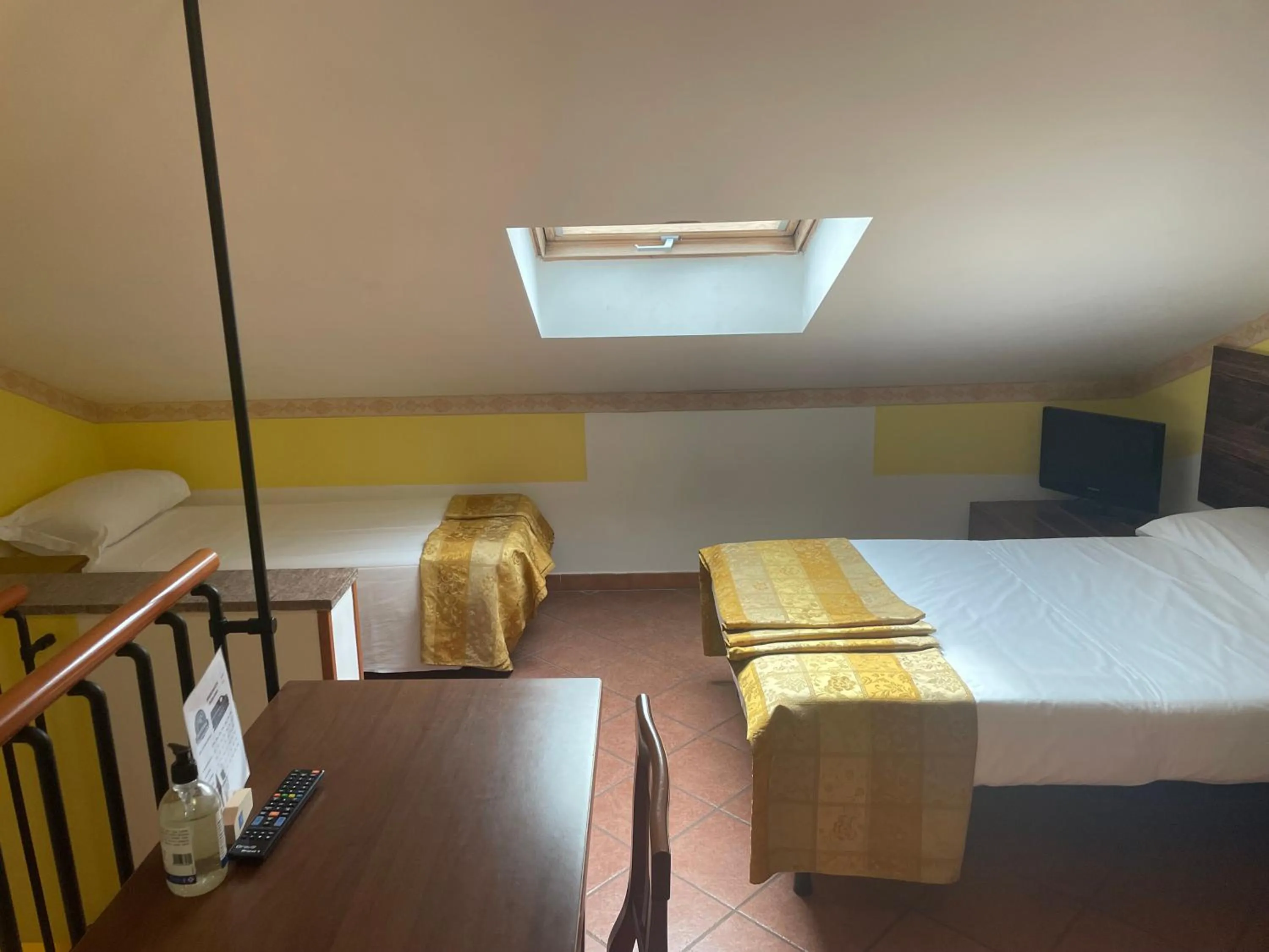 Bed in EURO HOUSE INN airport