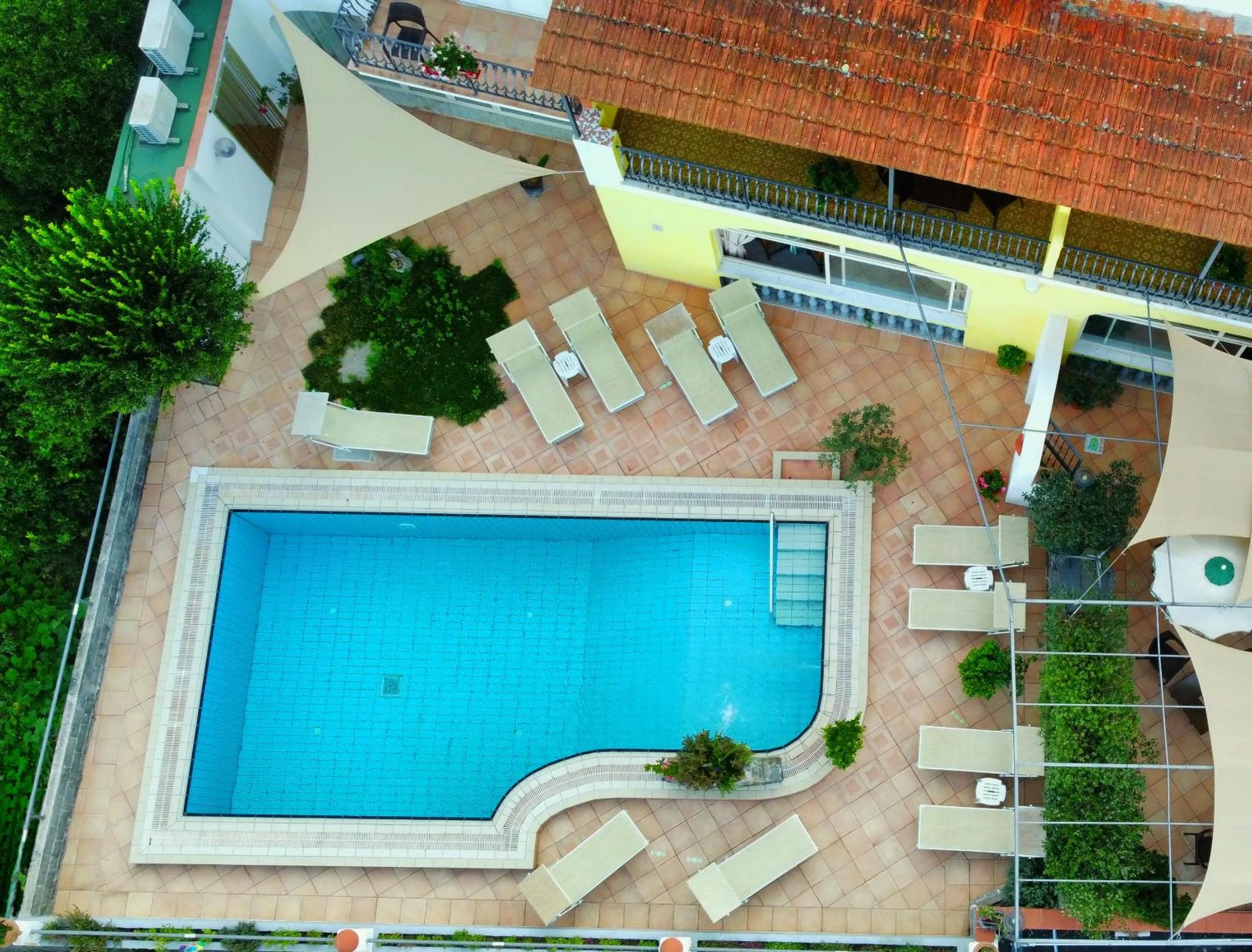 Swimming pool in Hotel Ape Regina