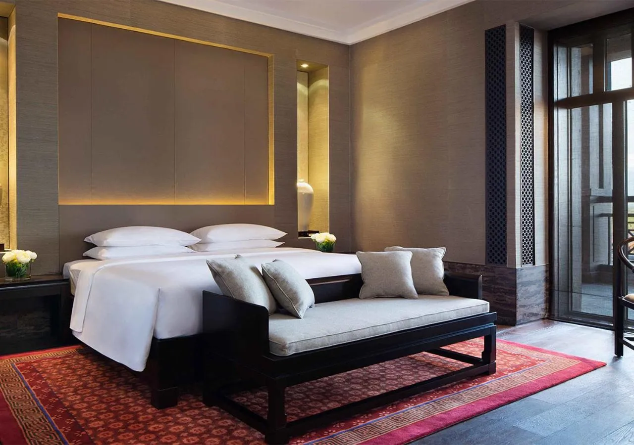 Photo of the whole room, Bed in Park Hyatt Changbaishan