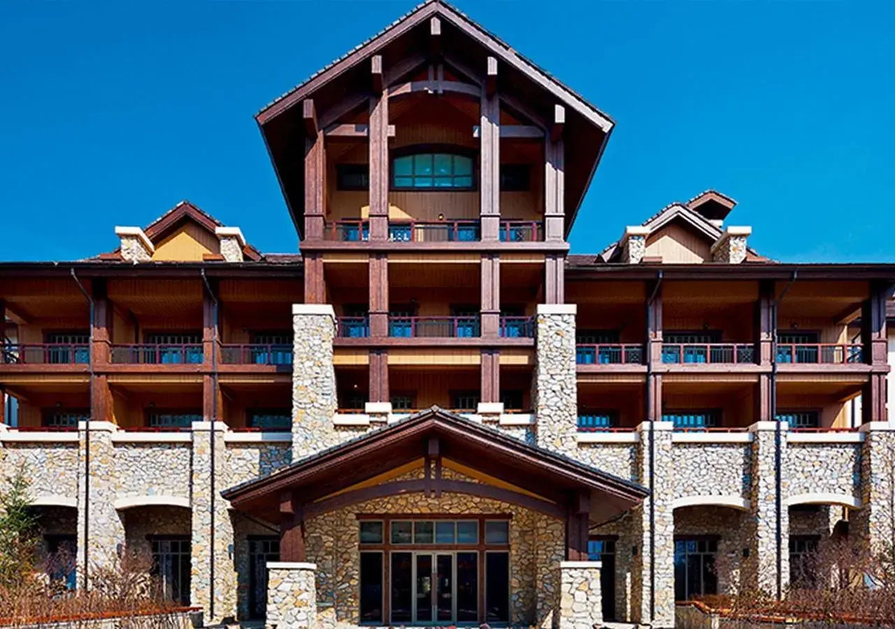 Property building in Park Hyatt Changbaishan Property building in Park Hyatt Changbaishan