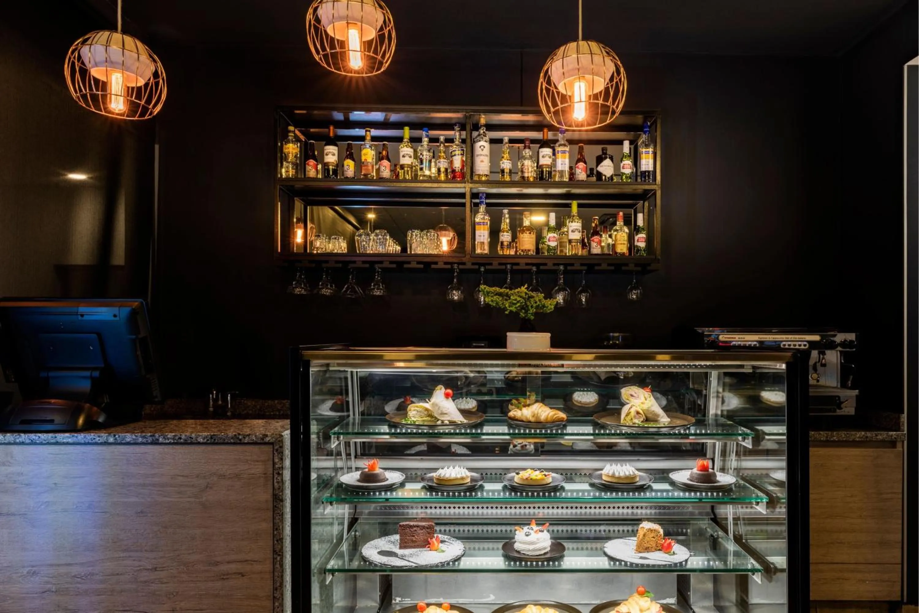 Restaurant/places to eat in City Express Plus by Marriott Cali Colombia