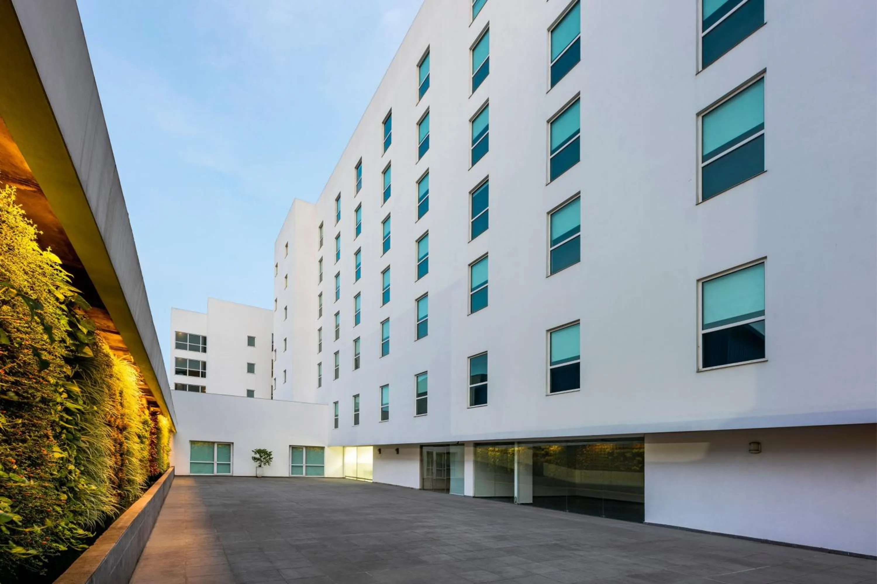 Property building in City Express Plus by Marriott Cali Colombia