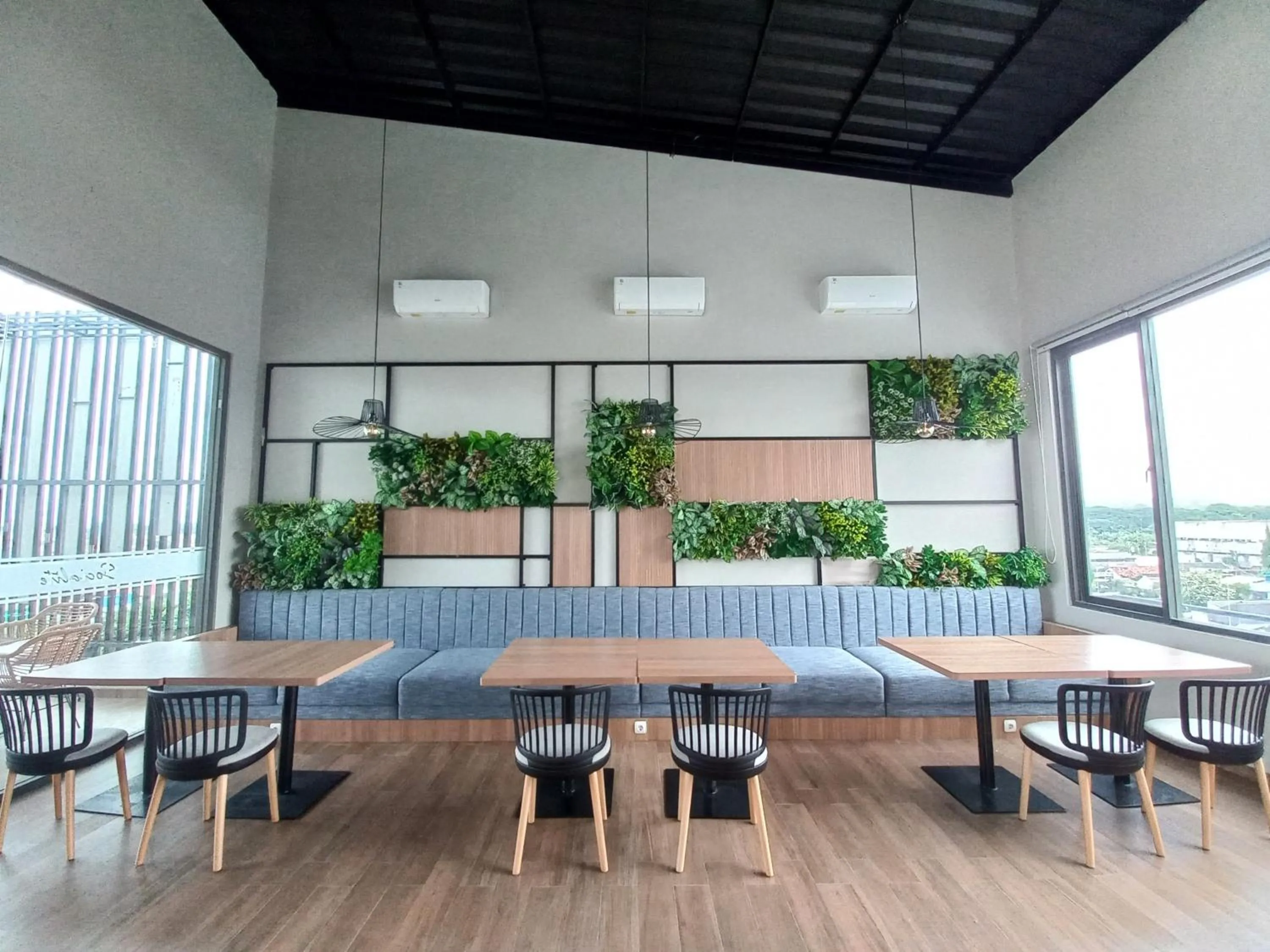 Property building in Front One King Hotel Tuban