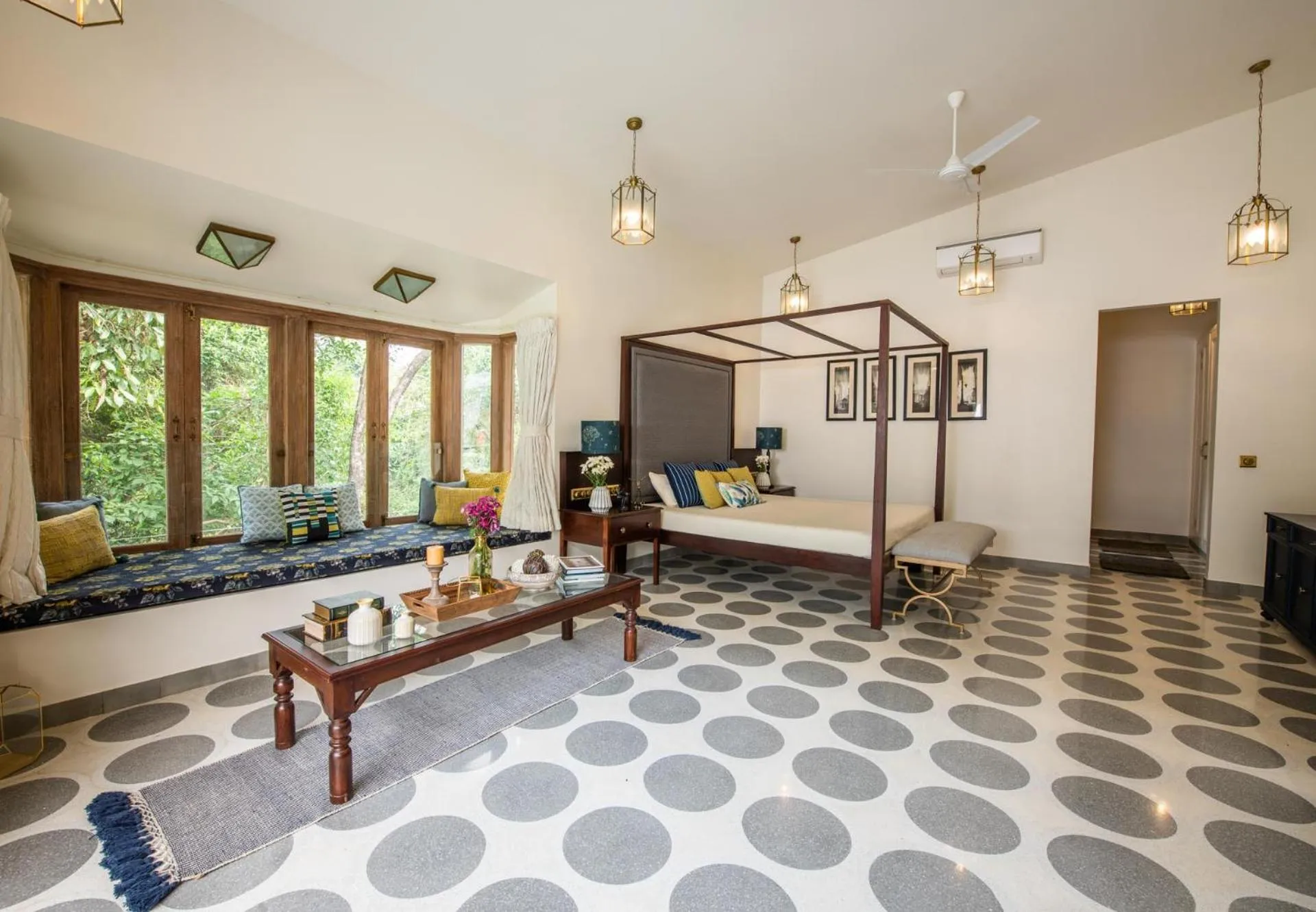 Bedroom in LohonoStays Estate de Escobar