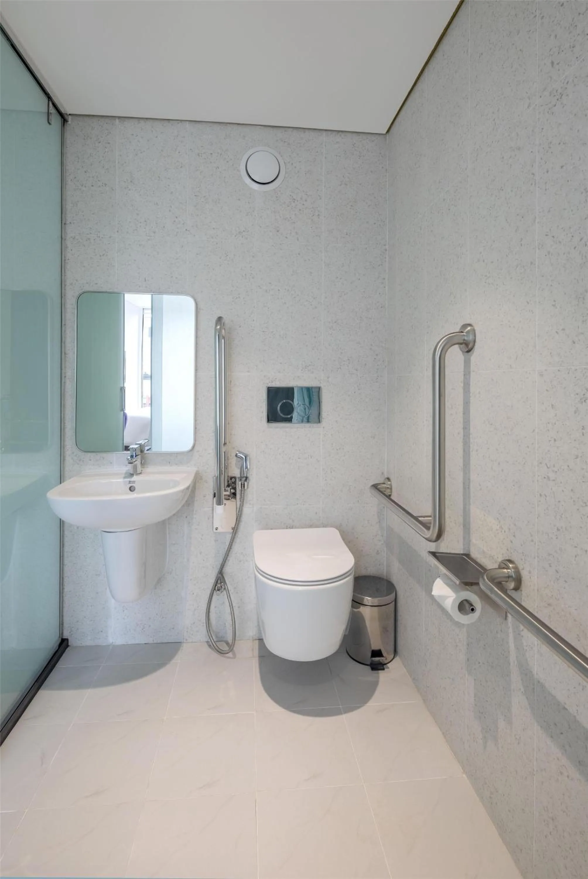 Bathroom in Tru by Hilton Lang Son City Centre