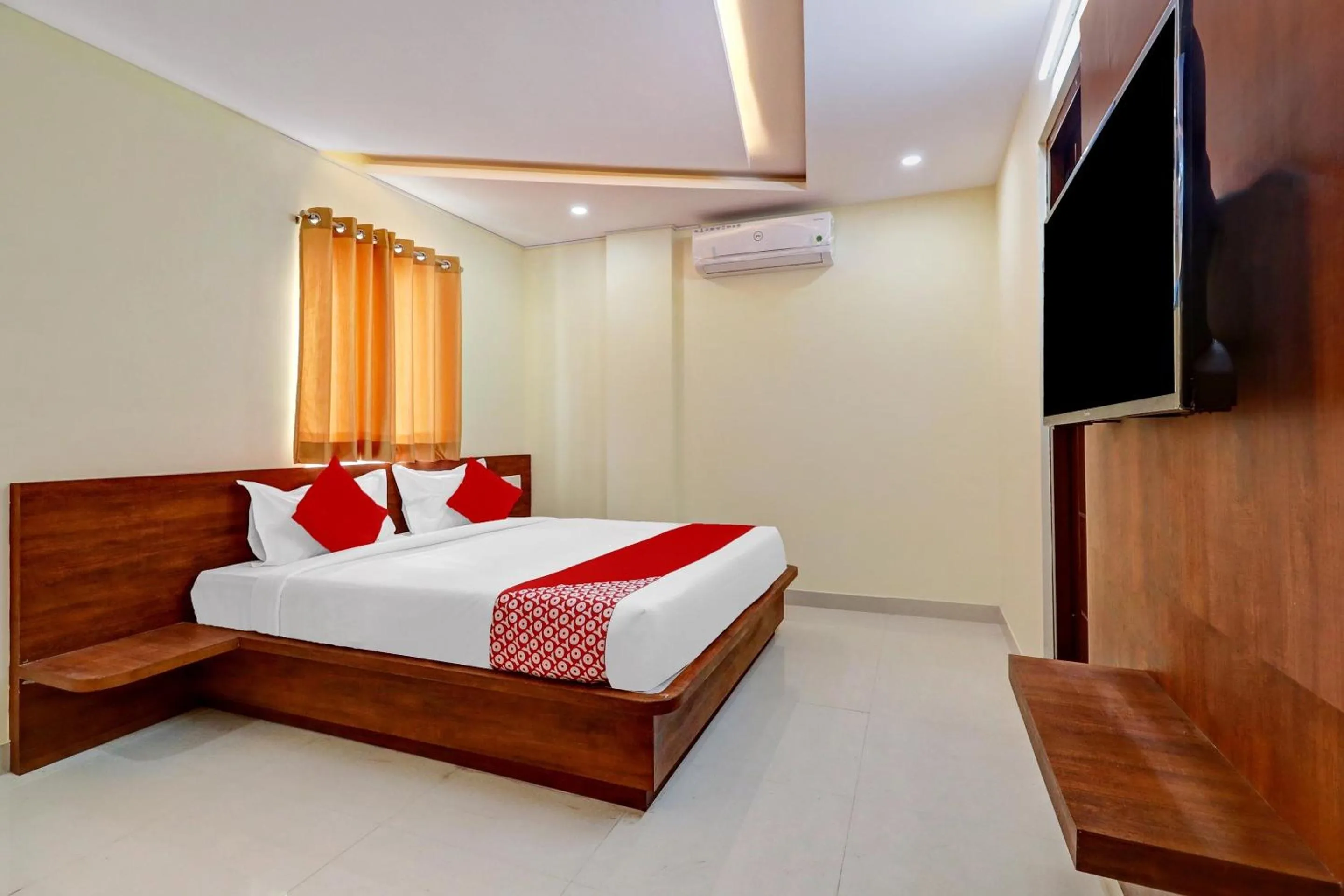 Bedroom, Bed in Hotel O Silver House Near Mantri Square Mall