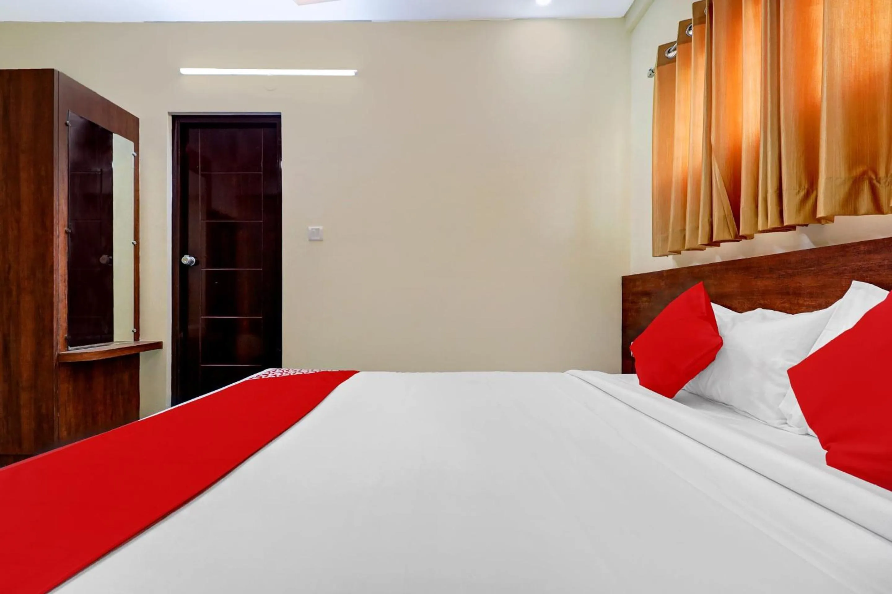 Bedroom, Bed in Hotel O Silver House Near Mantri Square Mall