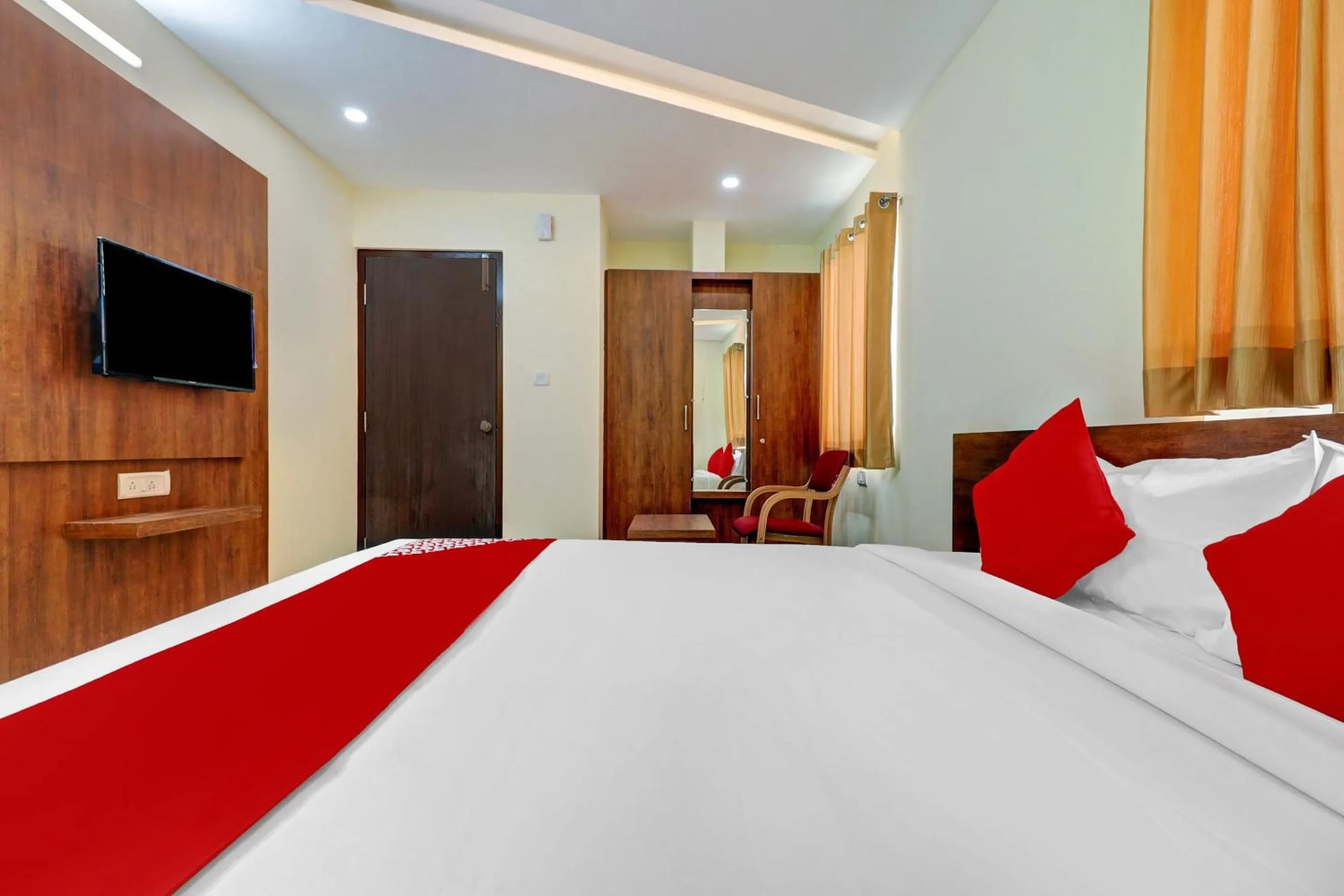 Bedroom, Bed in Hotel O Silver House Near Mantri Square Mall