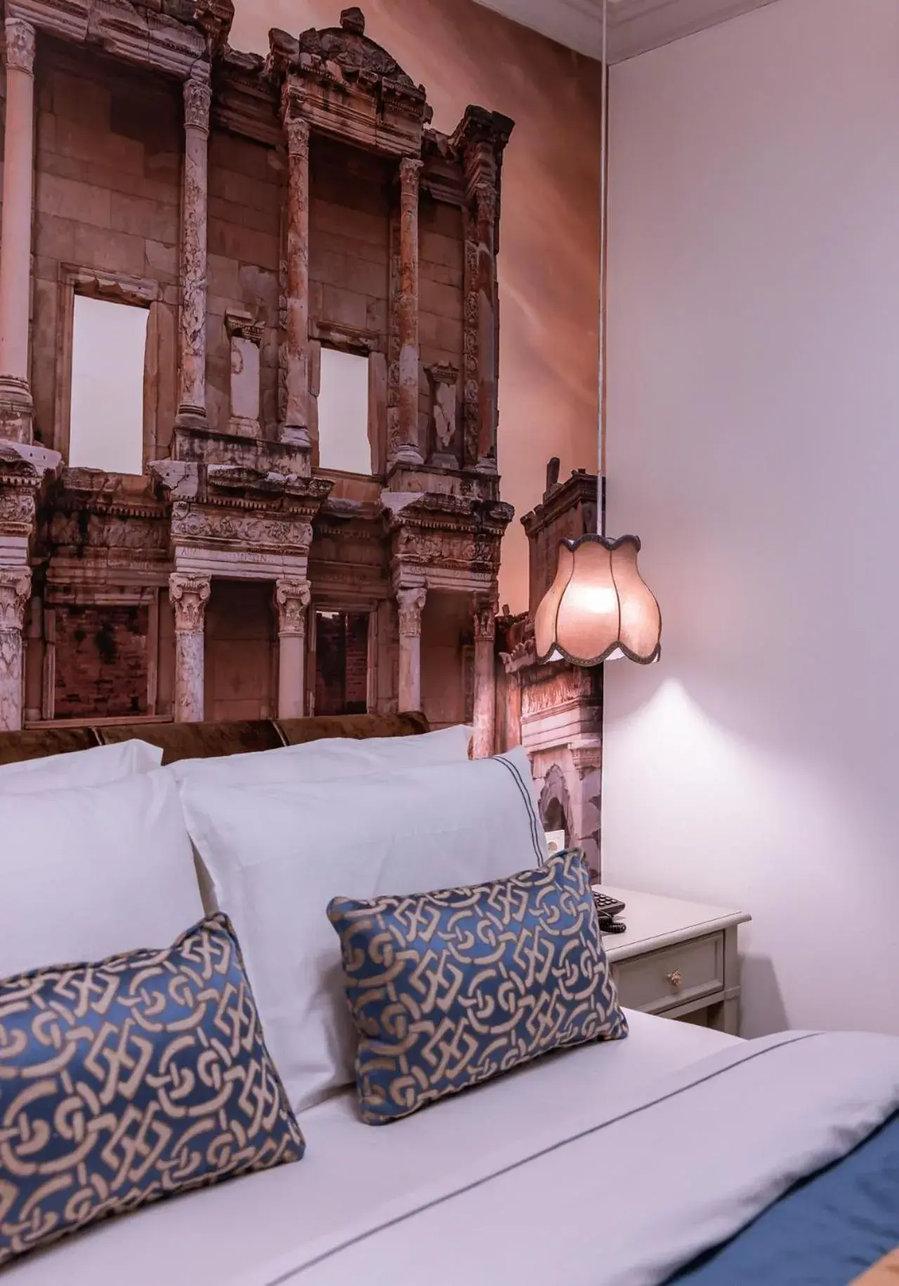 Economy Single Room in 9 Doors Hotel Economy Single Room in 9 Doors Hotel