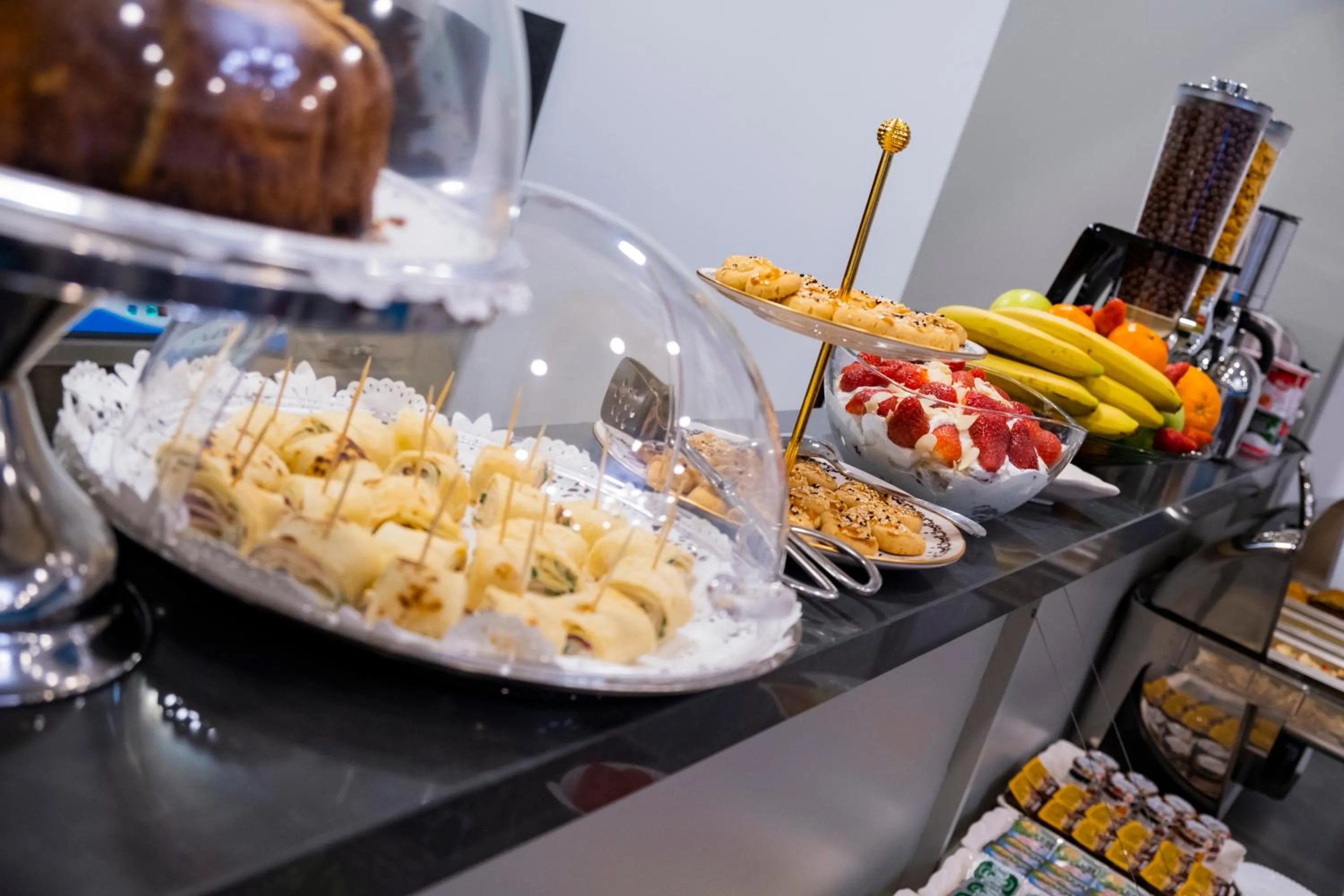 Breakfast in 9 Doors Hotel