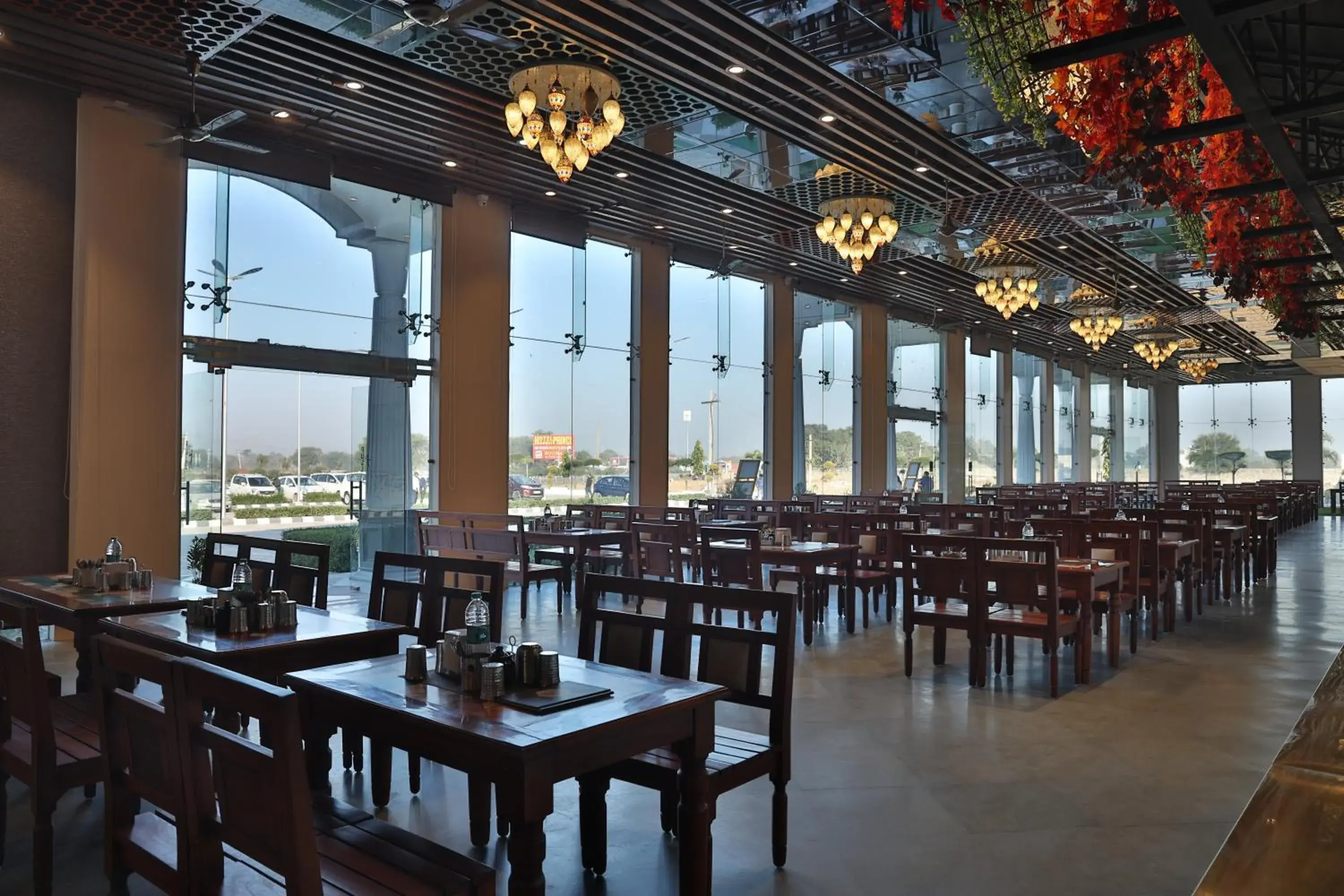 Restaurant/places to eat in Mannat Resort Paota Restaurant/places to eat in Mannat Resort Paota