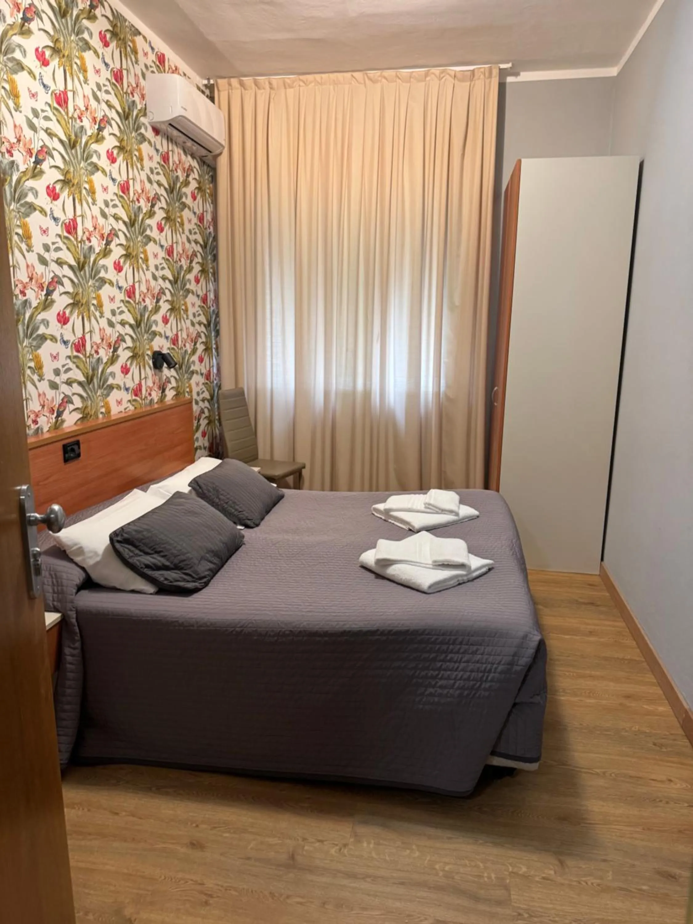 Bed in Hotel Delle Rose