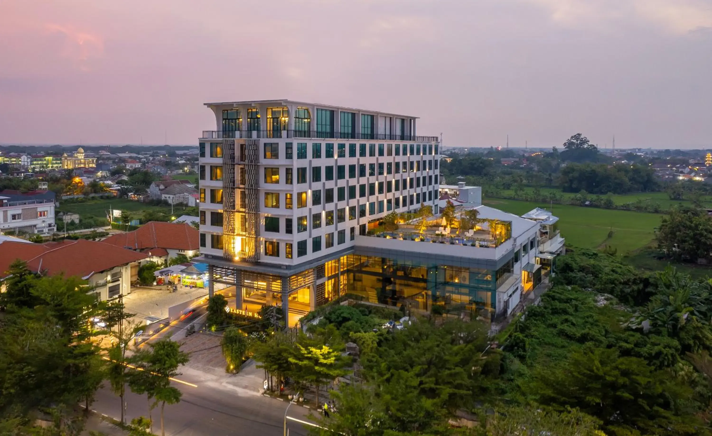 Property building in Hotel Eastern Bojonegoro Property building in Hotel Eastern Bojonegoro