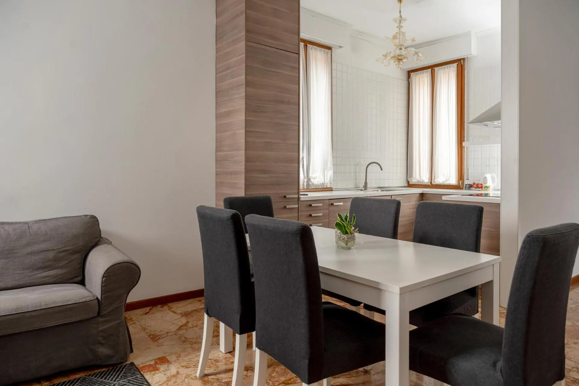 Dining area in Hotel Montecarlo