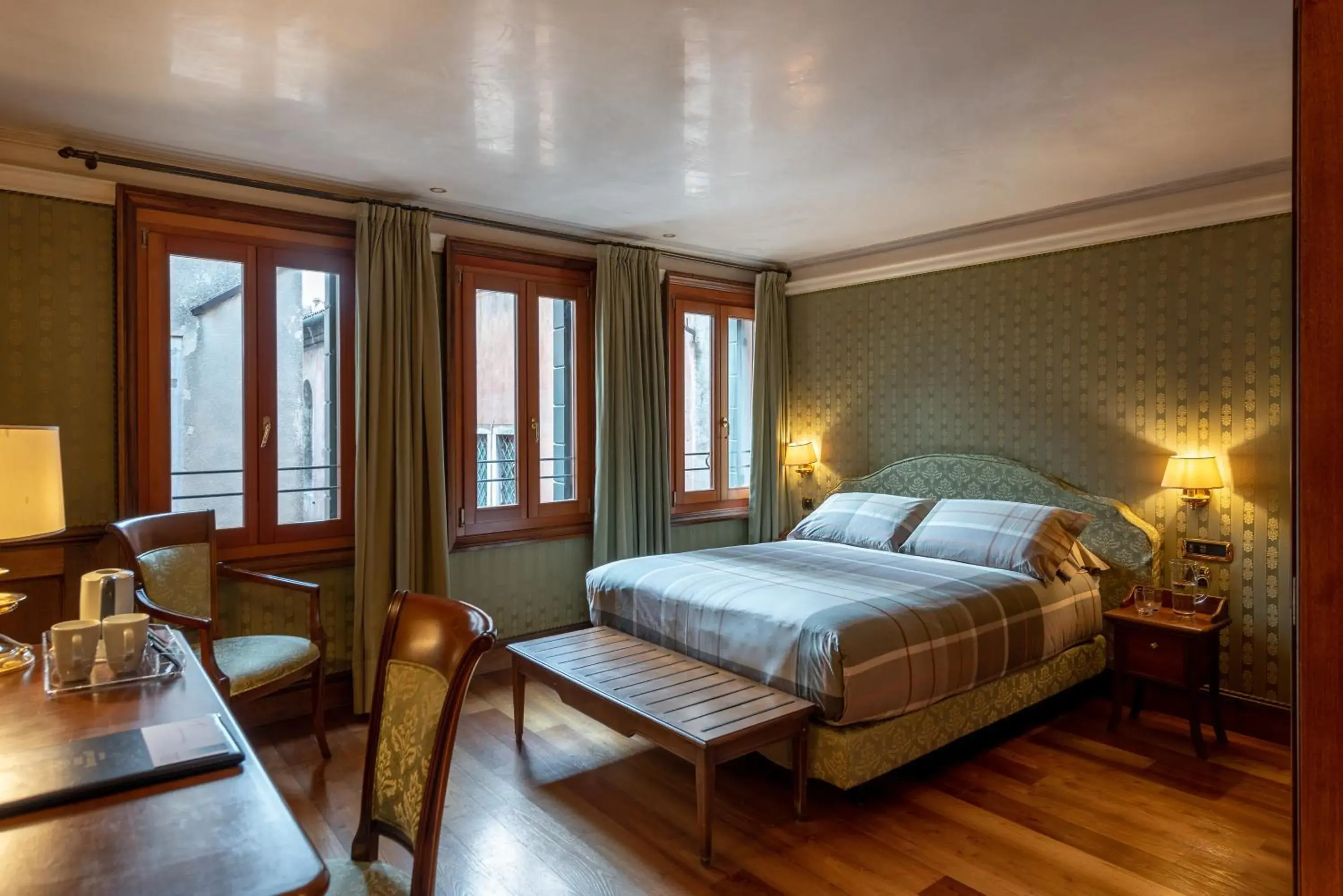 Deluxe Double or Twin Room - Annex in Hotel Montecarlo Deluxe Double or Twin Room - Annex in Hotel Montecarlo