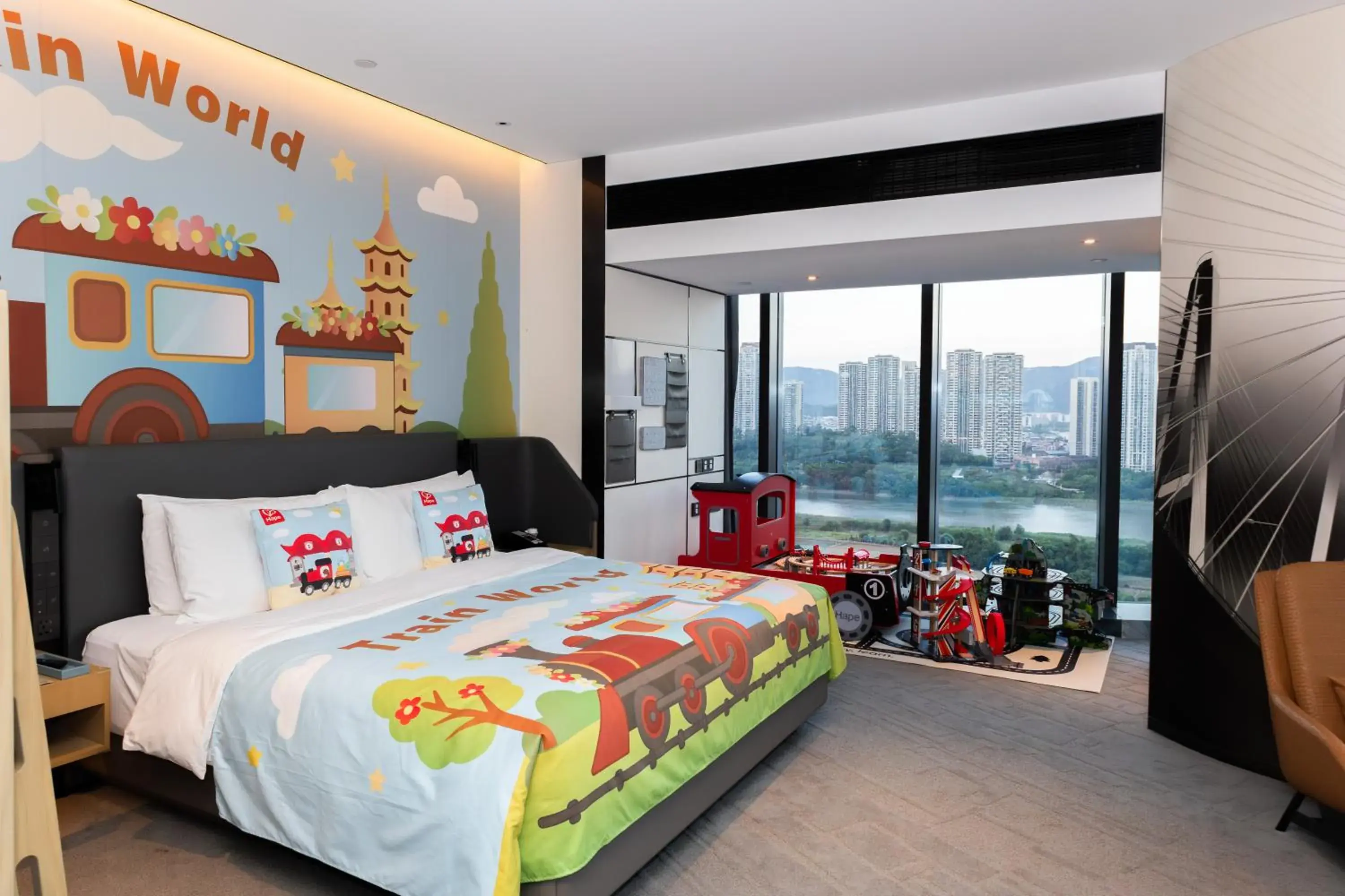 Bedroom, Bed in Crowne Plaza Quanzhou Riverview by IHG Bedroom, Bed in Crowne Plaza Quanzhou Riverview by IHG