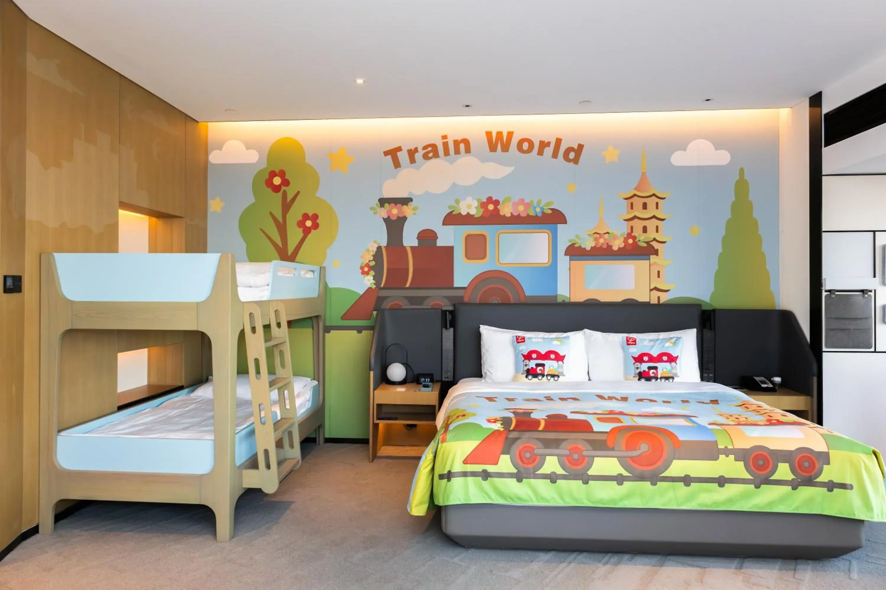 Bedroom, Bed in Crowne Plaza Quanzhou Riverview by IHG Bedroom, Bed in Crowne Plaza Quanzhou Riverview by IHG