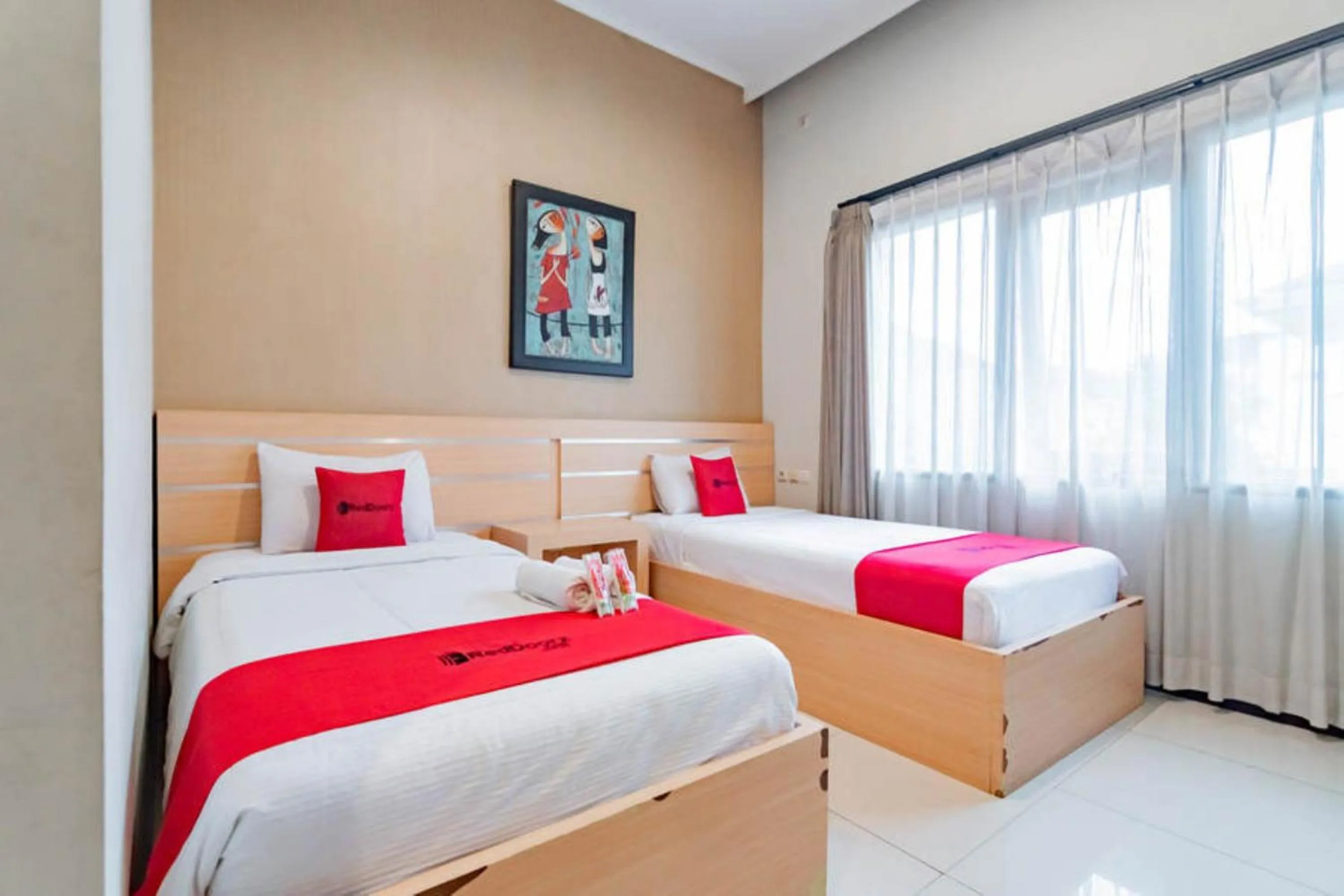 Bedroom, Bed in RedDoorz near Lembang Park & Zoo 2
