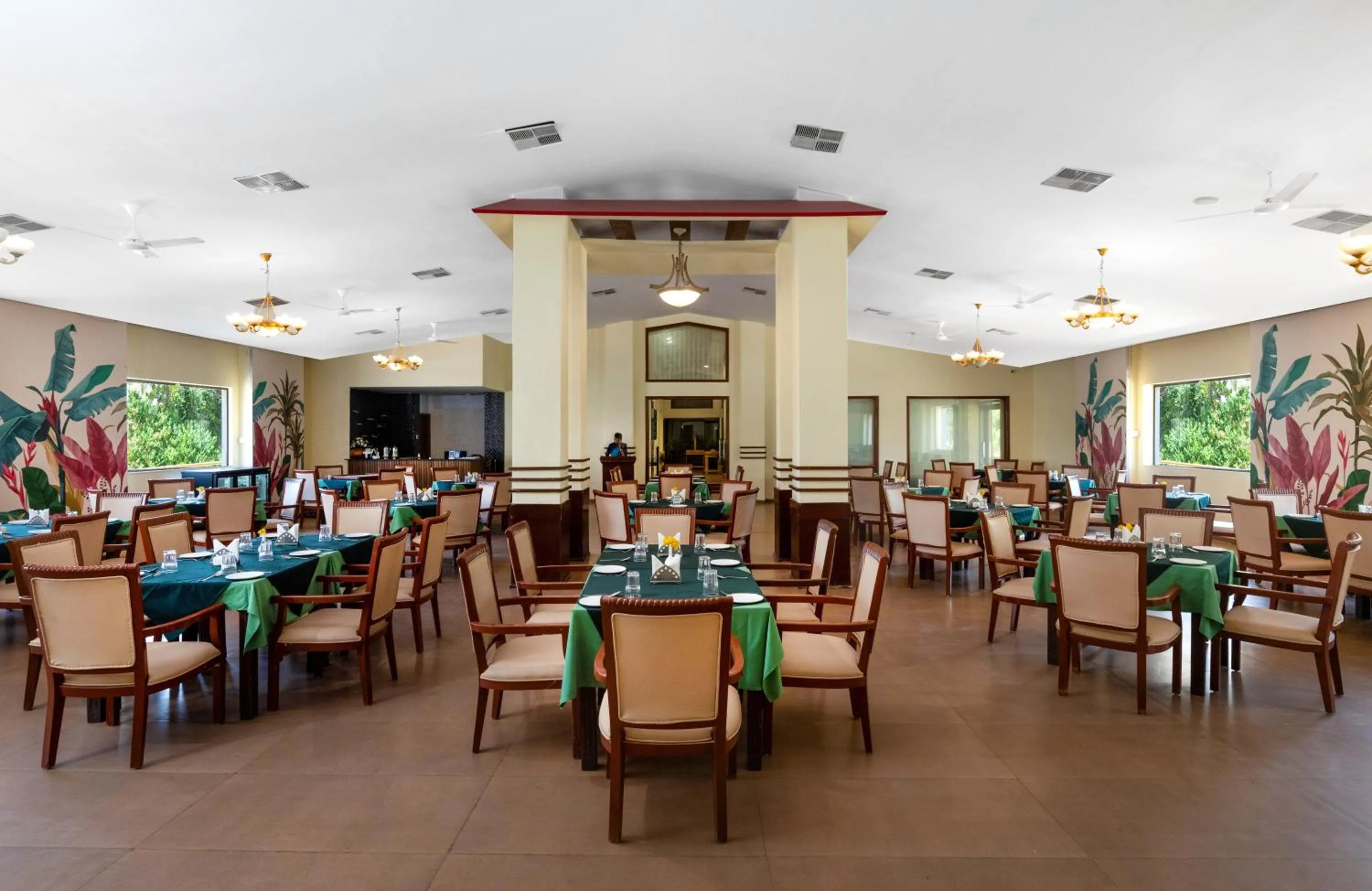 Restaurant/places to eat in Camel Valley Resort & Spa, Igatpuri