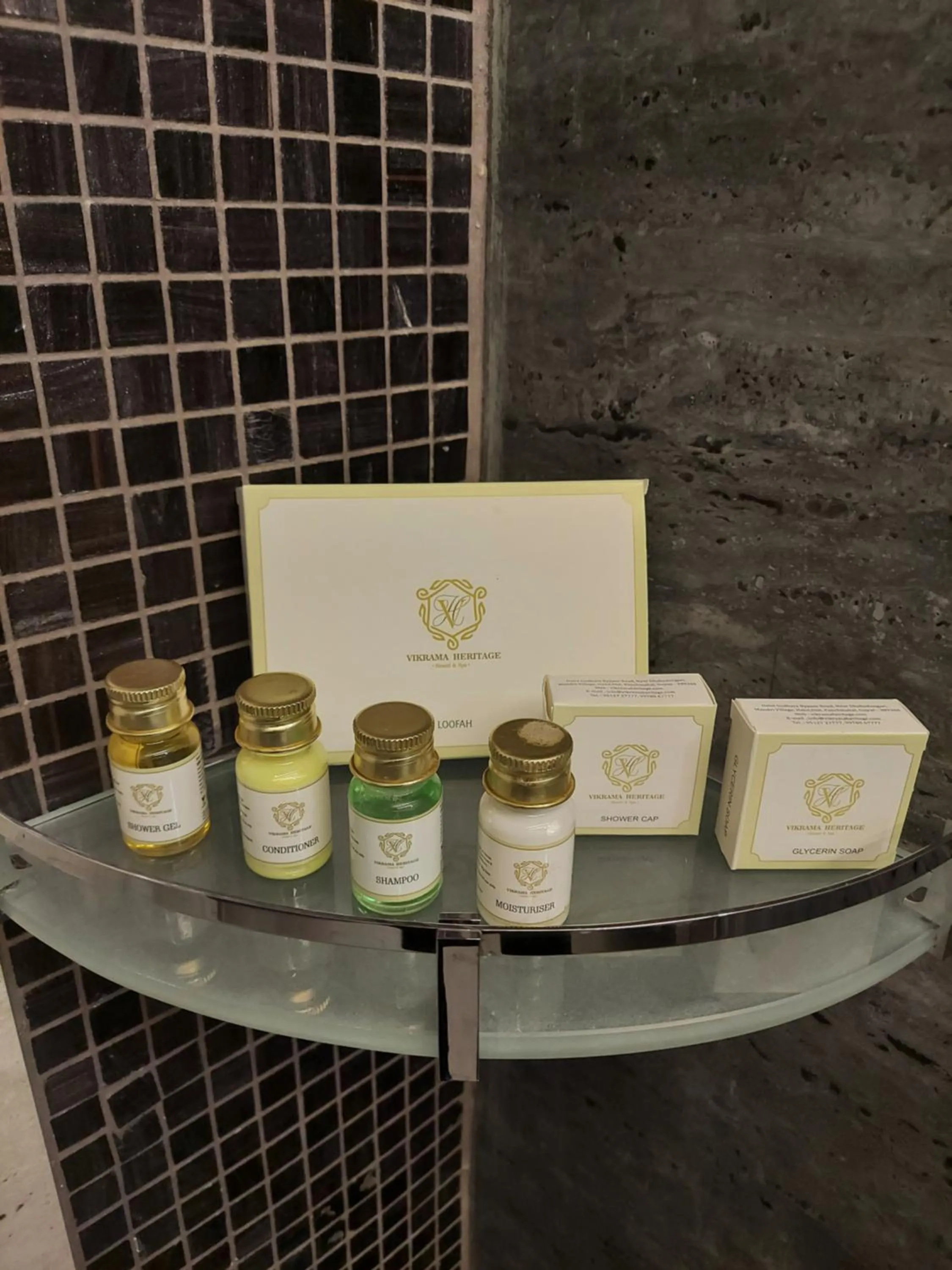 Bathroom in Vikrama Heritage Resort Pavagadh